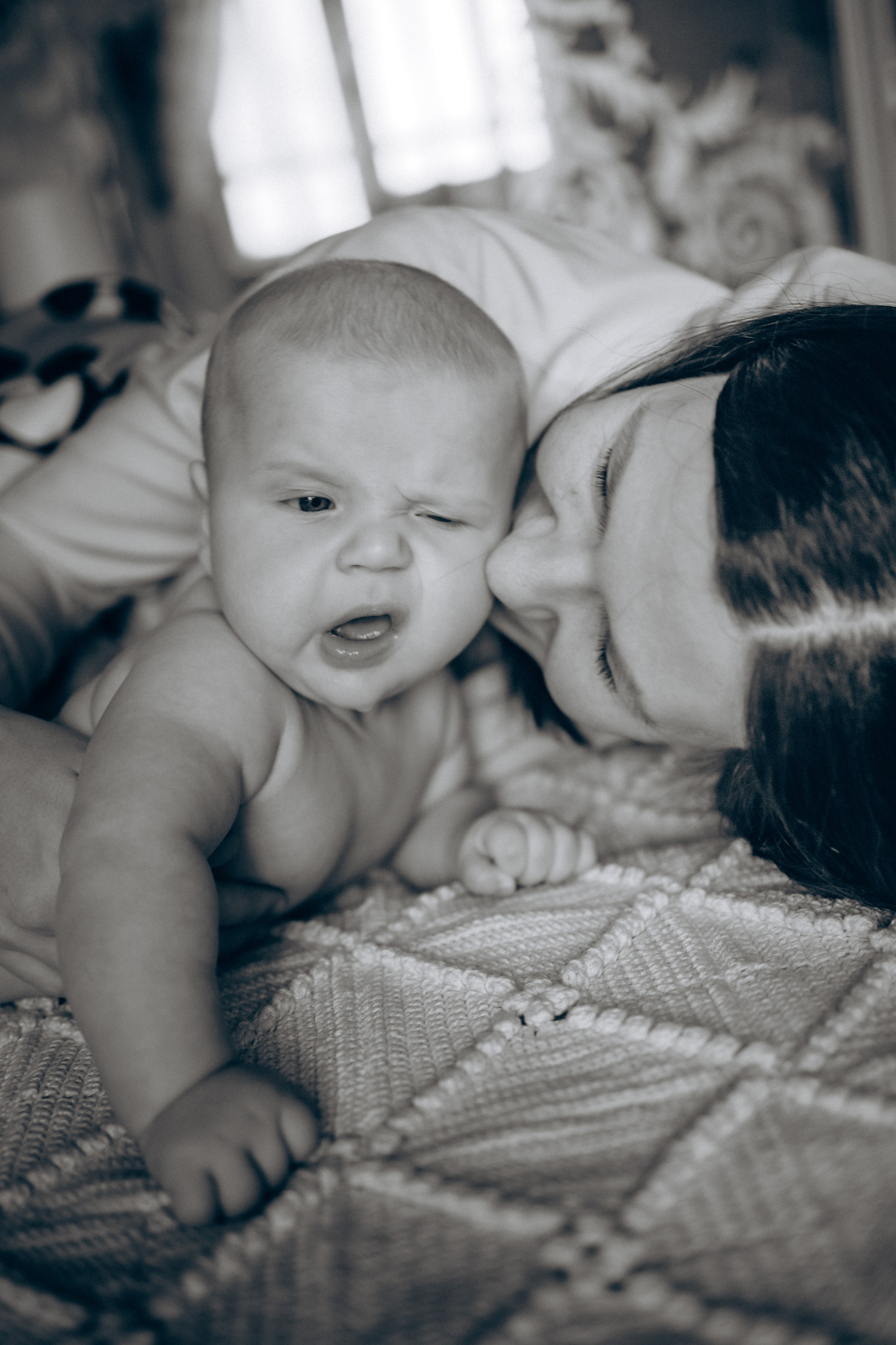 Малыш Максим с мамой Марией. Фотограф в Санкт-Петербурге Светлана Арестова