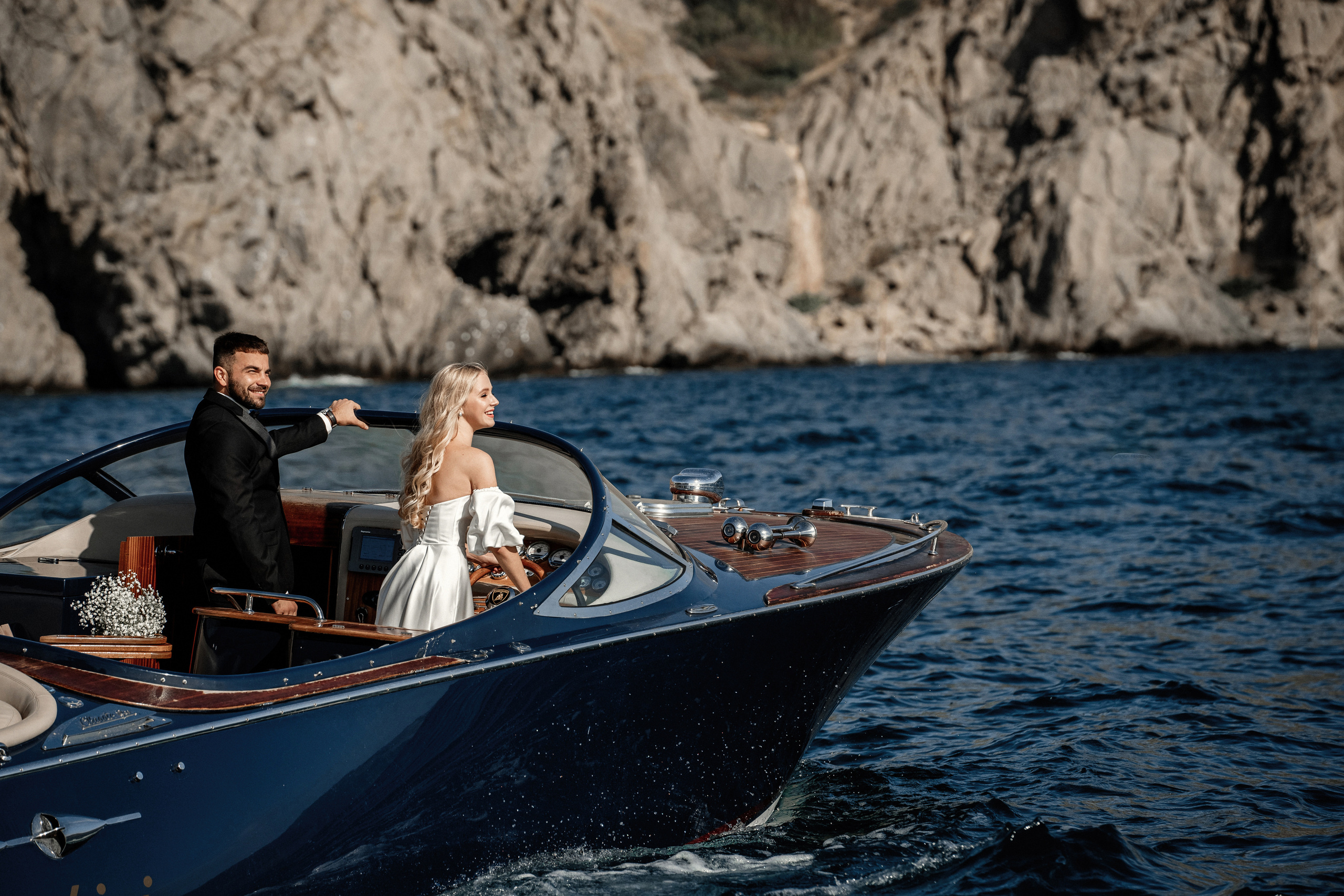 Аня и Паша. Свадебная прогулка в Балаклаве. Саша Потапкин Фотограф. Сочи, Екатеринбург, Москва