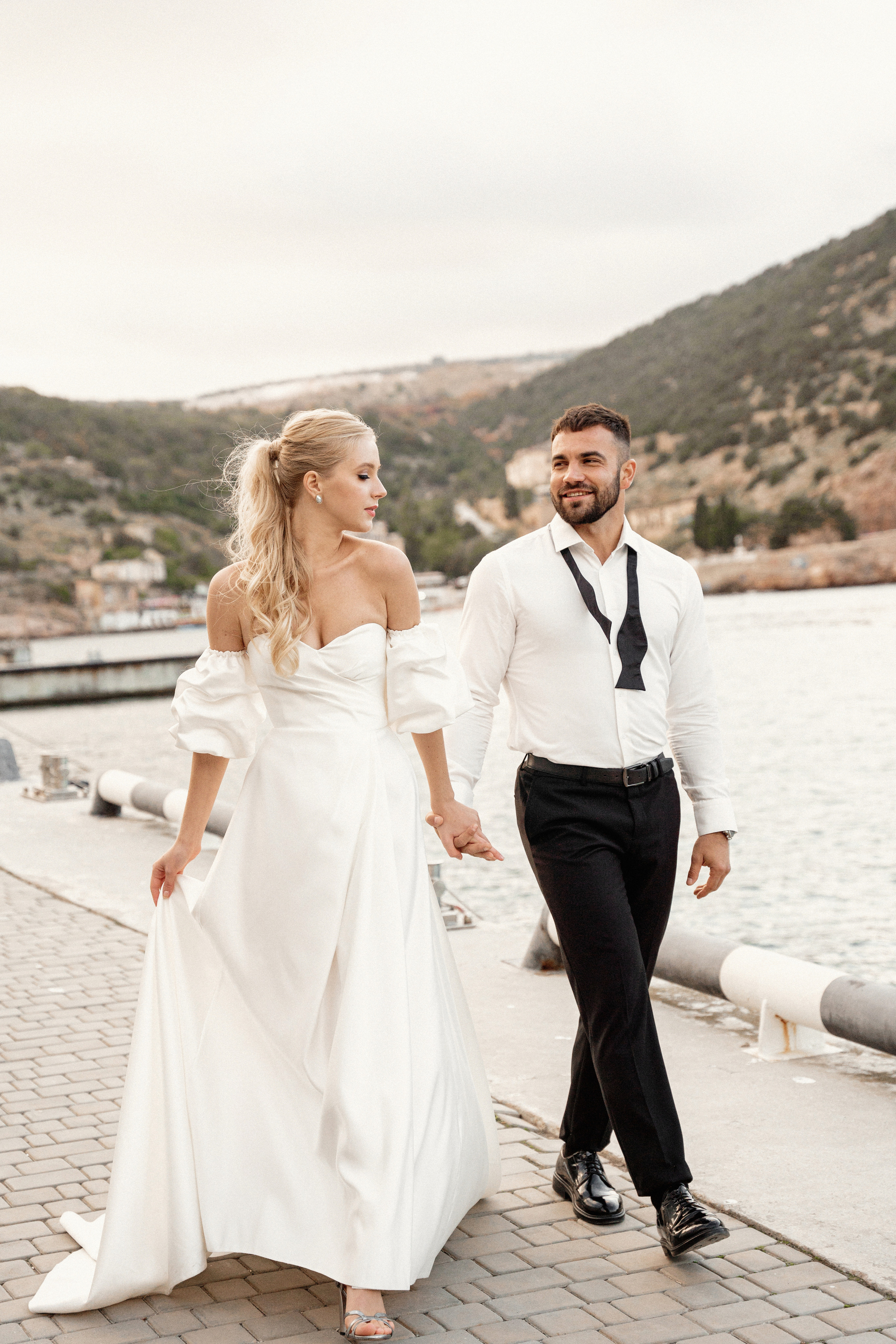 Аня и Паша. Свадебная прогулка в Балаклаве. Саша Потапкин Фотограф. Сочи, Екатеринбург, Москва