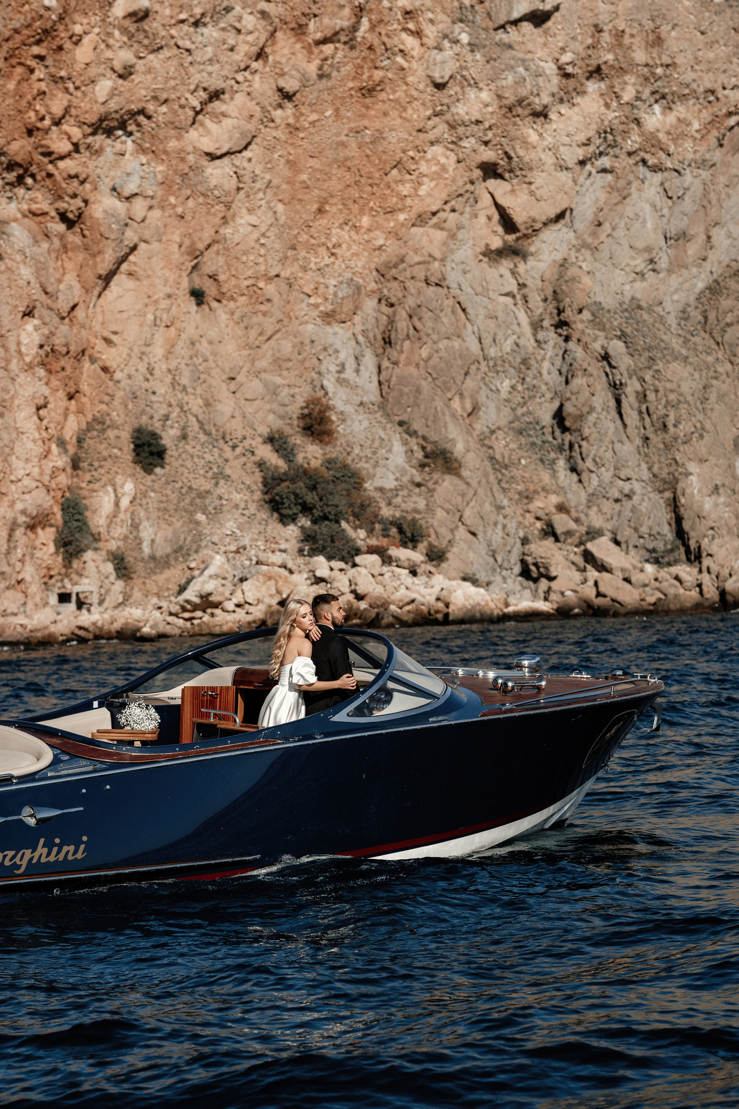 Аня и Паша. Свадебная прогулка в Балаклаве. Саша Потапкин Фотограф. Сочи, Екатеринбург, Москва