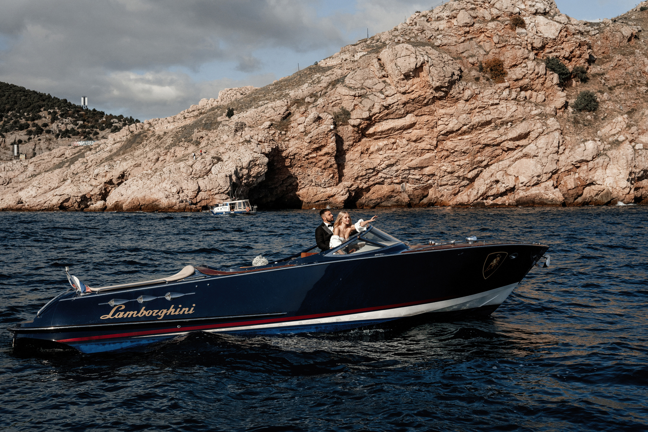 Аня и Паша. Свадебная прогулка в Балаклаве. Саша Потапкин Фотограф. Сочи, Екатеринбург, Москва
