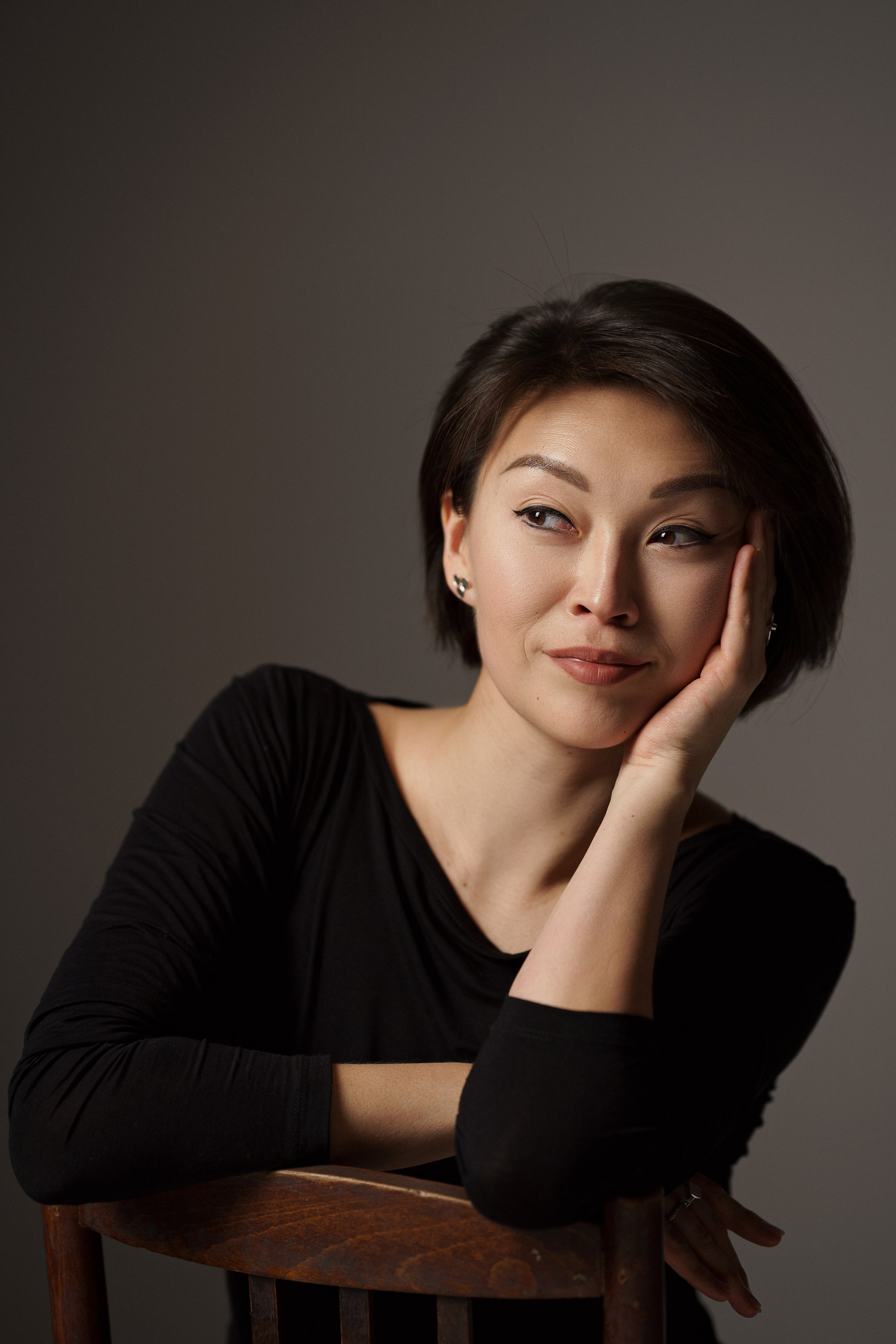 Женская фотосессия с эмоциональными кадрами