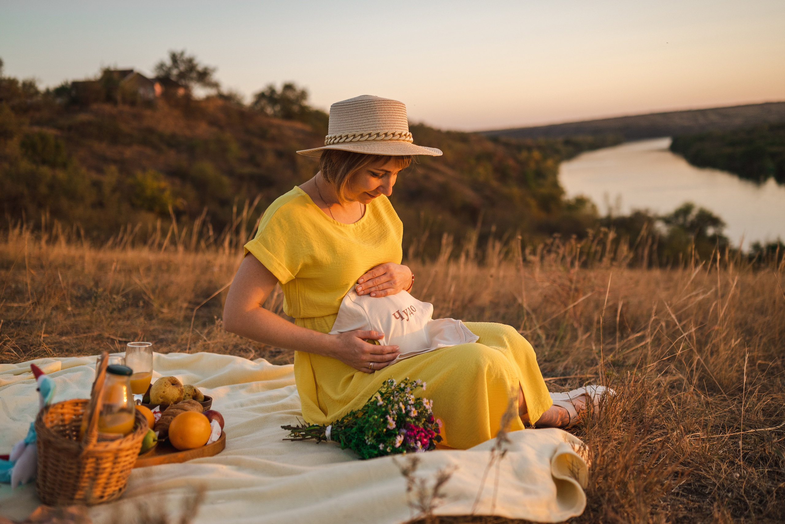 Фотосессия беременности в ожидании. Фотограф в Каменске-Шахтинском Ольга Сагал