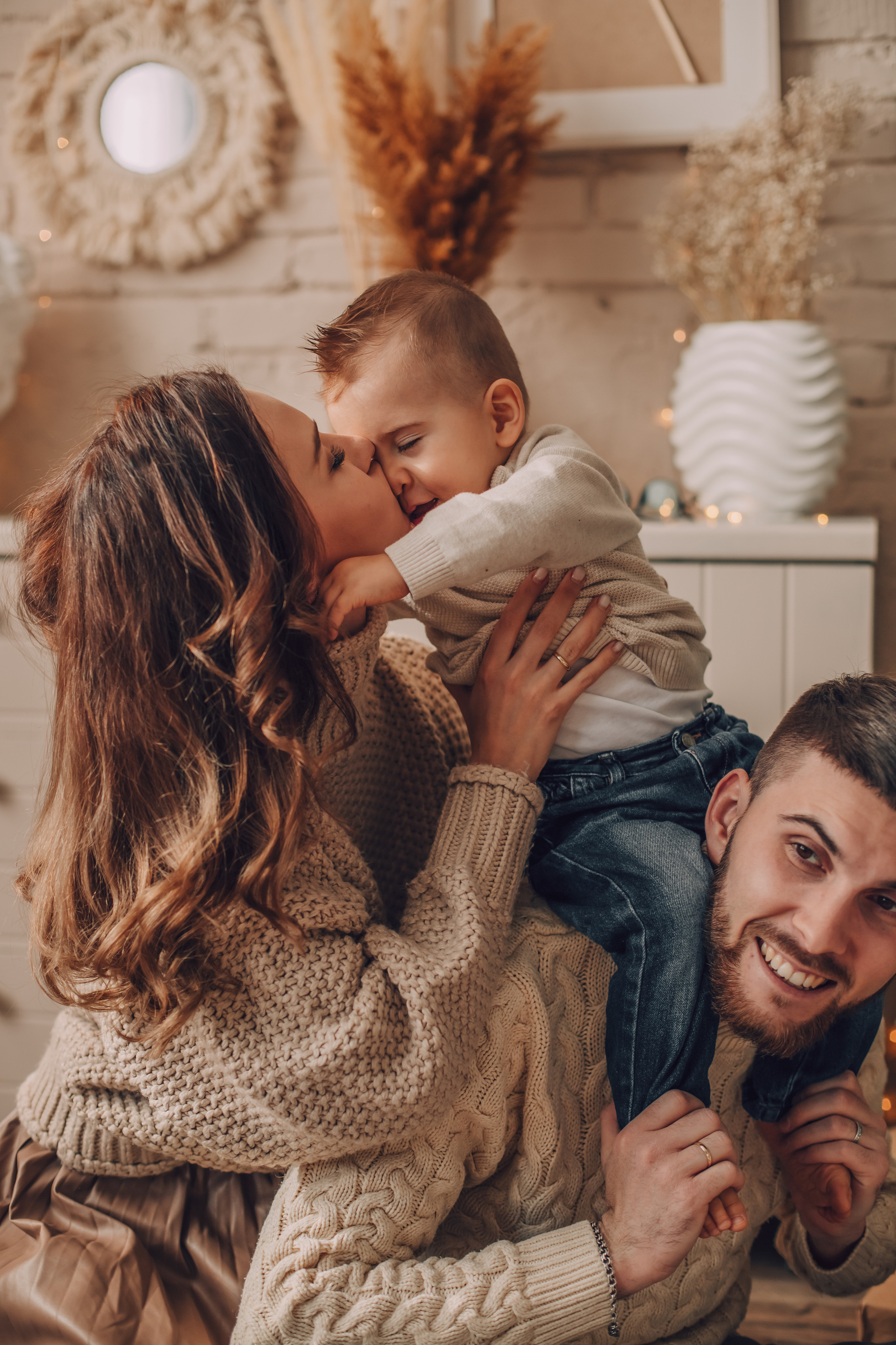 Семейные истории. Ваш семейный фотограф в Алматы