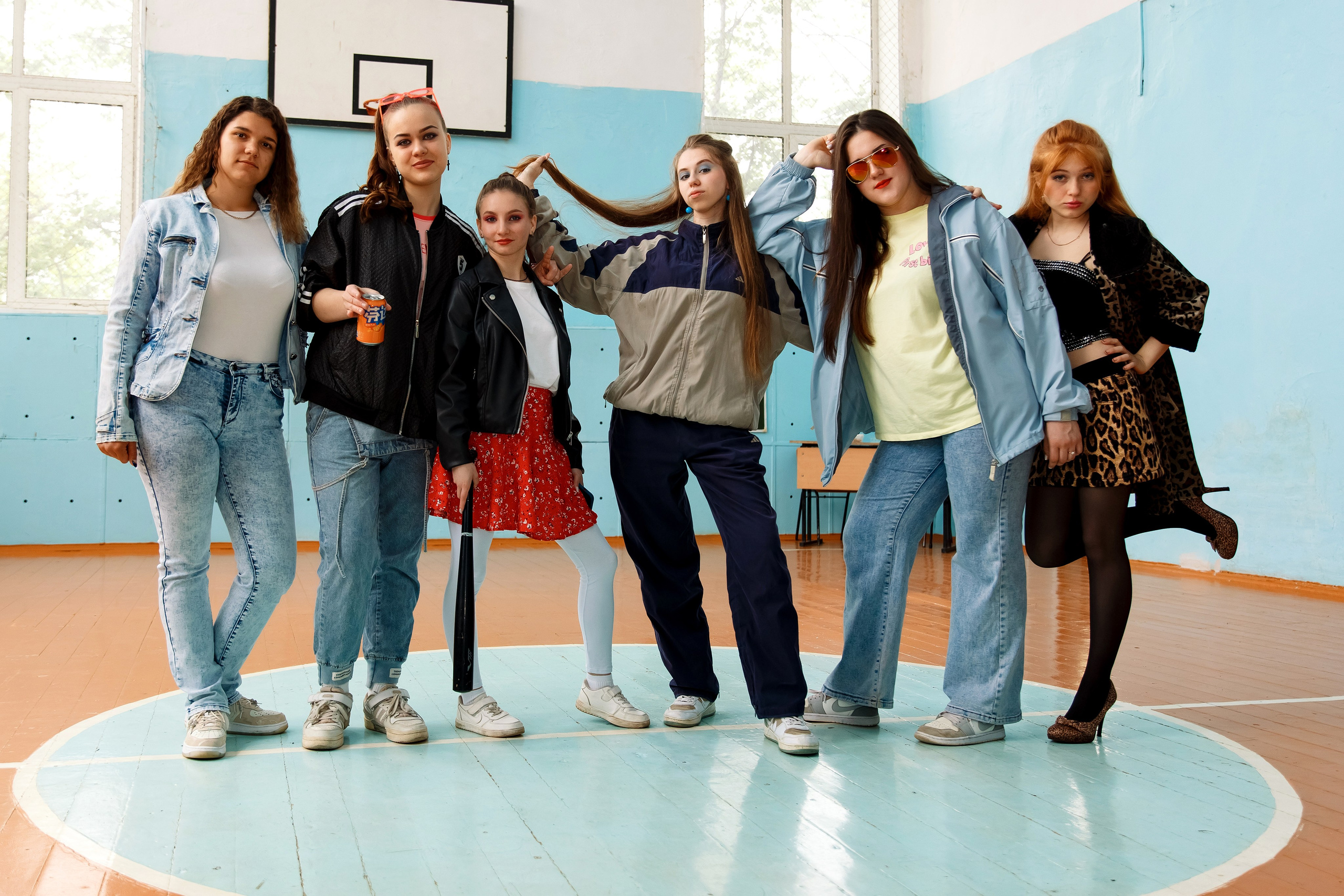 11 класс день не послушания в школе. Фотограф Любовь Корниенко, Примоский край