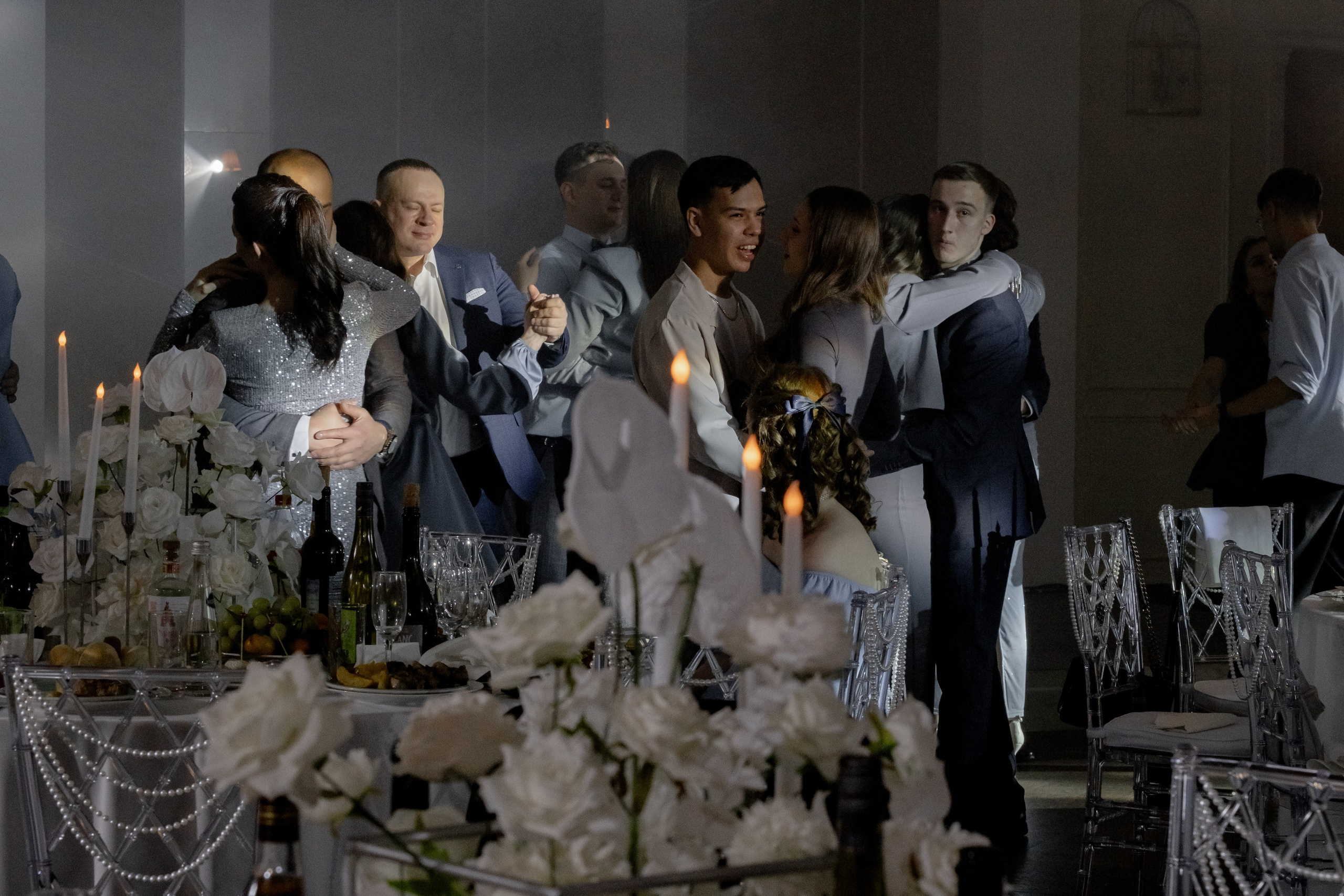 СВАДЕБНЫЙ БАНКЕТ (СНЯТО В СИБИРЕ В НИЖНЕВАРТОВСКЕ). Профессиональный фотограф, Санкт-Петербург — Виктория Богомолова