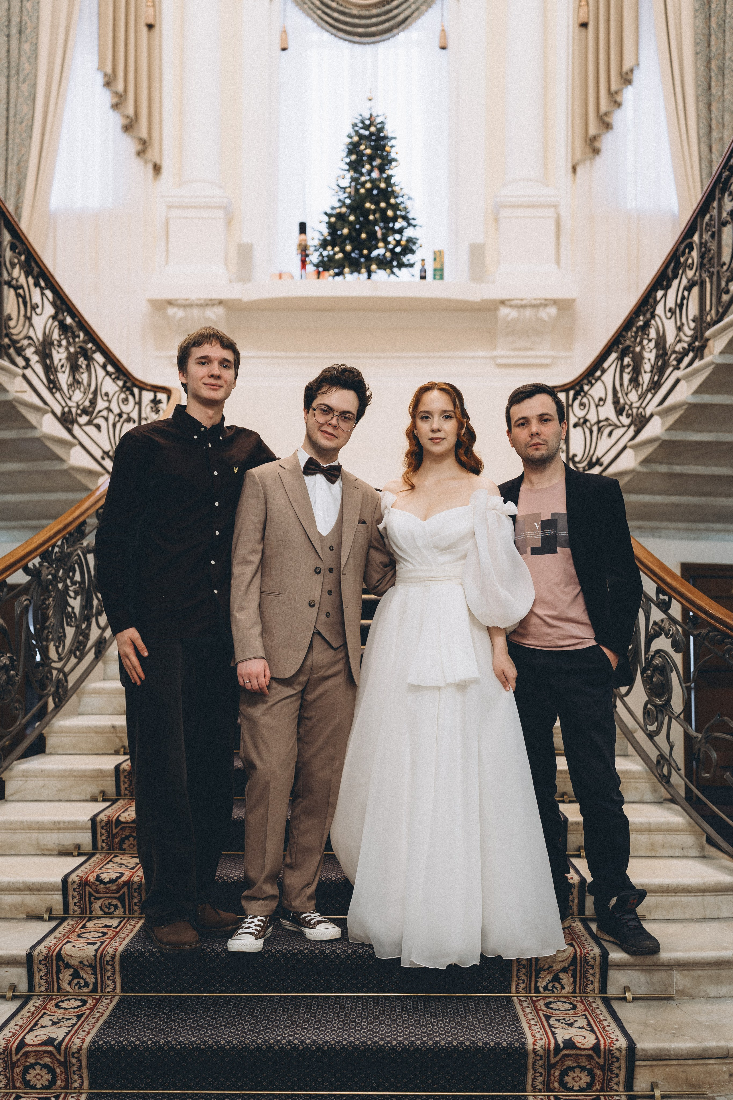 СВАДЕБНАЯ СЬЕМКА ВО ВТОРОМ ДВОРЦЕ С ГОСТЯМИ И ПРОГУЛКА В ТАВРИЧЕСКОМ САДУ. Профессиональный фотограф, Санкт-Петербург — Виктория Богомолова