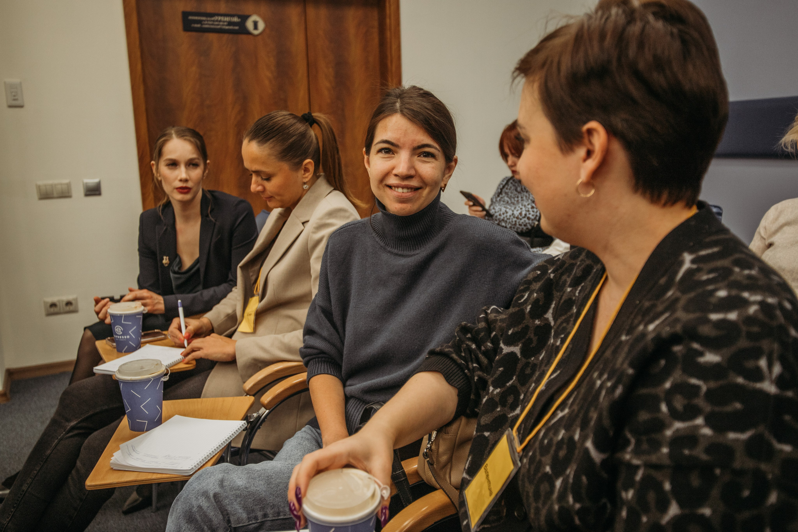 Тренинг по НЛП технологиям Михаила Пелехатого. Венера Гайн. Репортажный фотограф  Тюмень. Обучение фотографии с 0