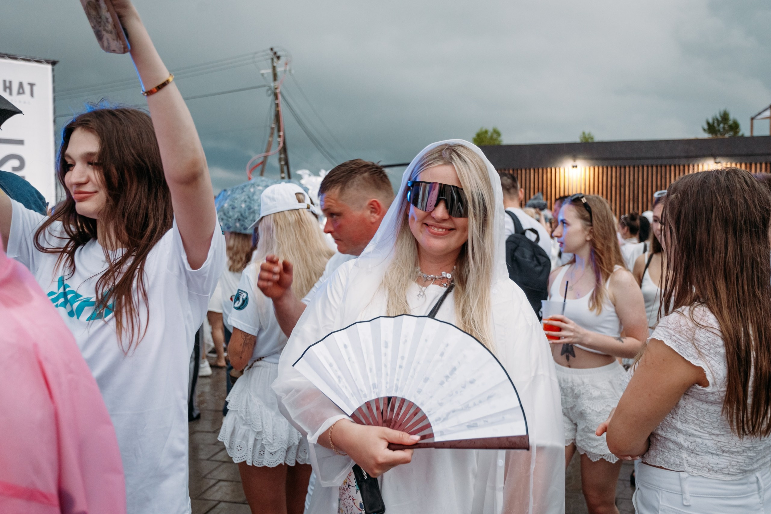White Party @ Бархат парк. Репортажный фотограф Максим Полянский. Москва, Санкт-Петербург, Красноярск