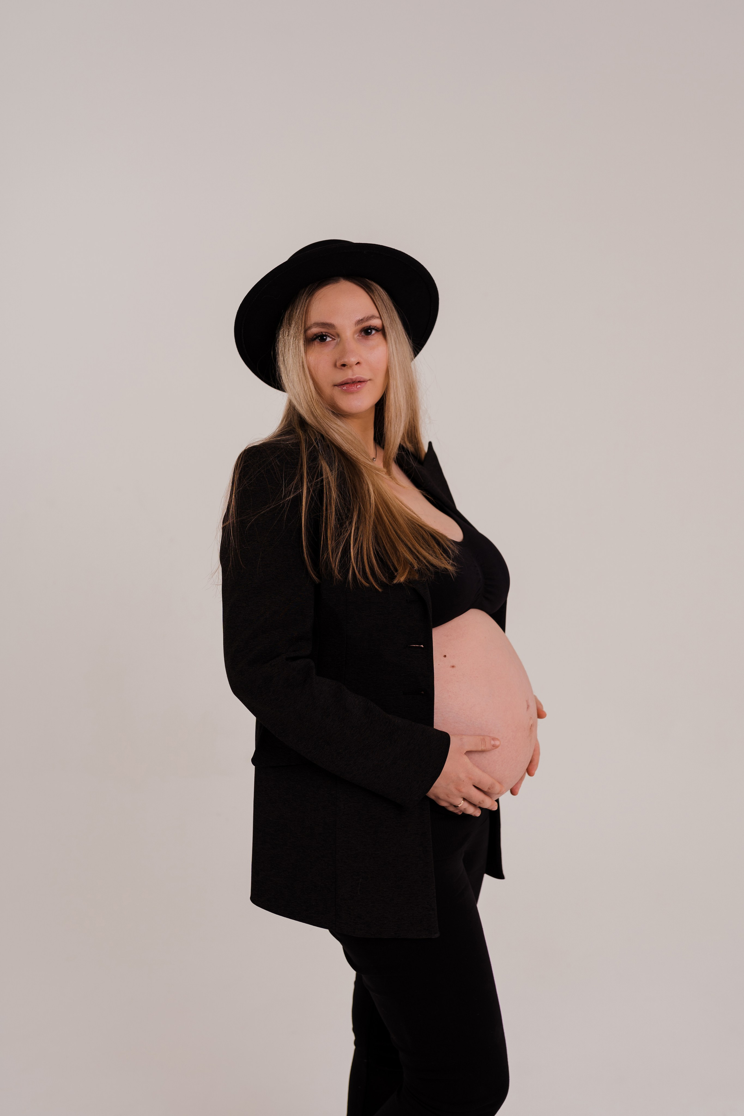 Семейная фотосессия в студии в Москве, семейный фотограф Анна Полушина. Свадебный фотограф в Москве Анна Полушина