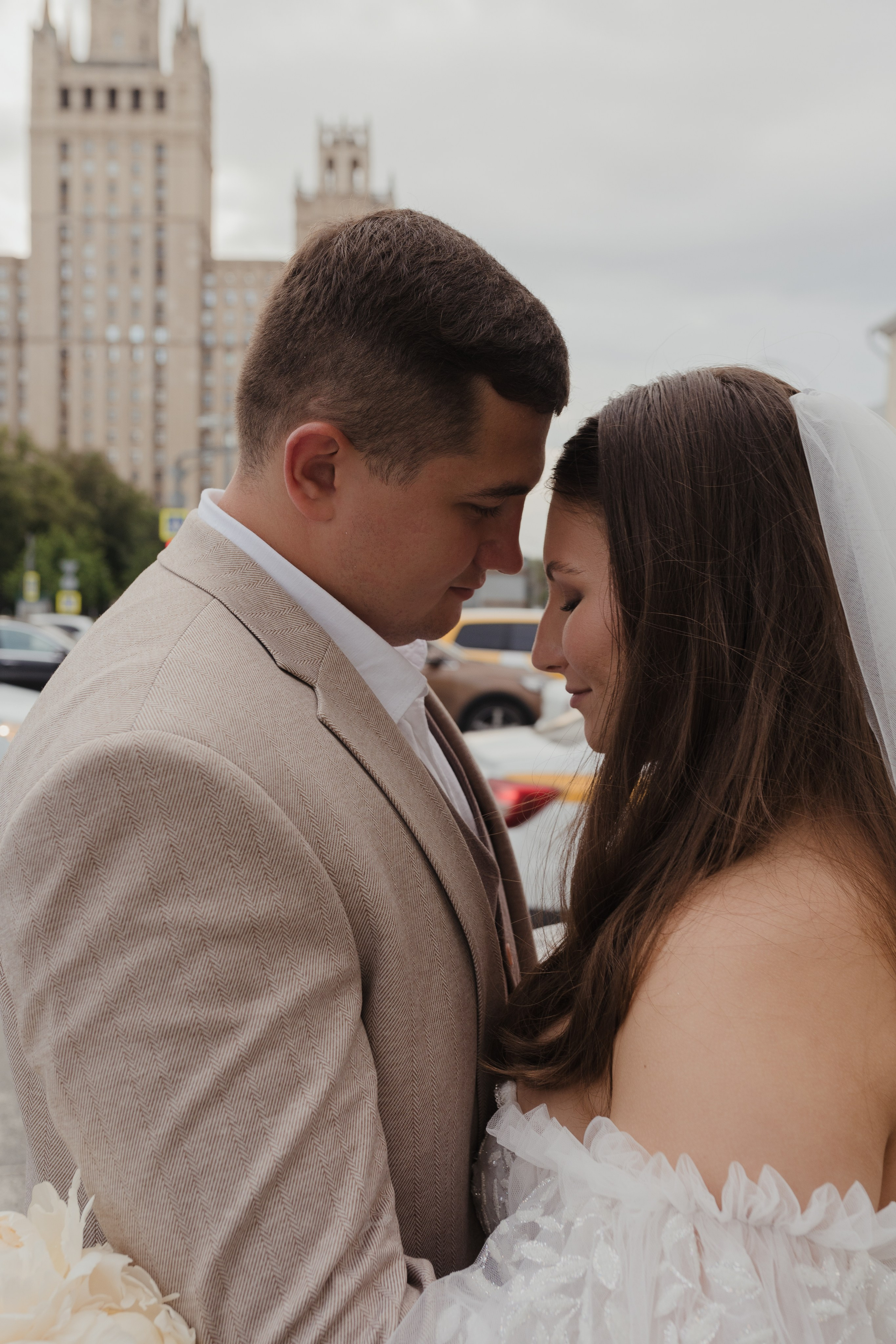 Свадебная фотосессия в Москве в Барвихе ЗАГС. Свадебный фотограф в Москве Анна Полушина