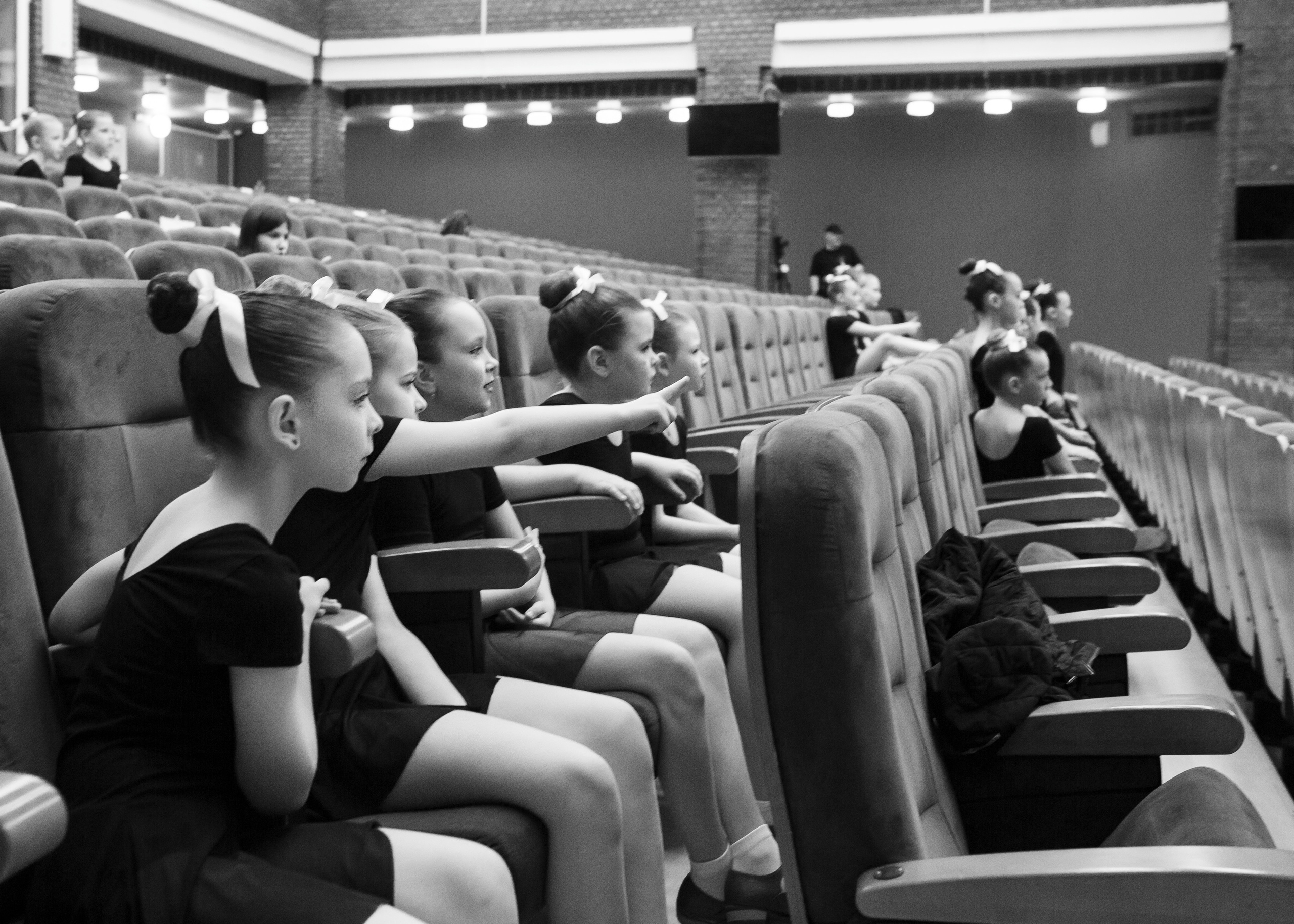 Репетиция танцевального коллектива. Дворец творчества детей и молодежи «Восточный». Репортажный фотограф в Москве