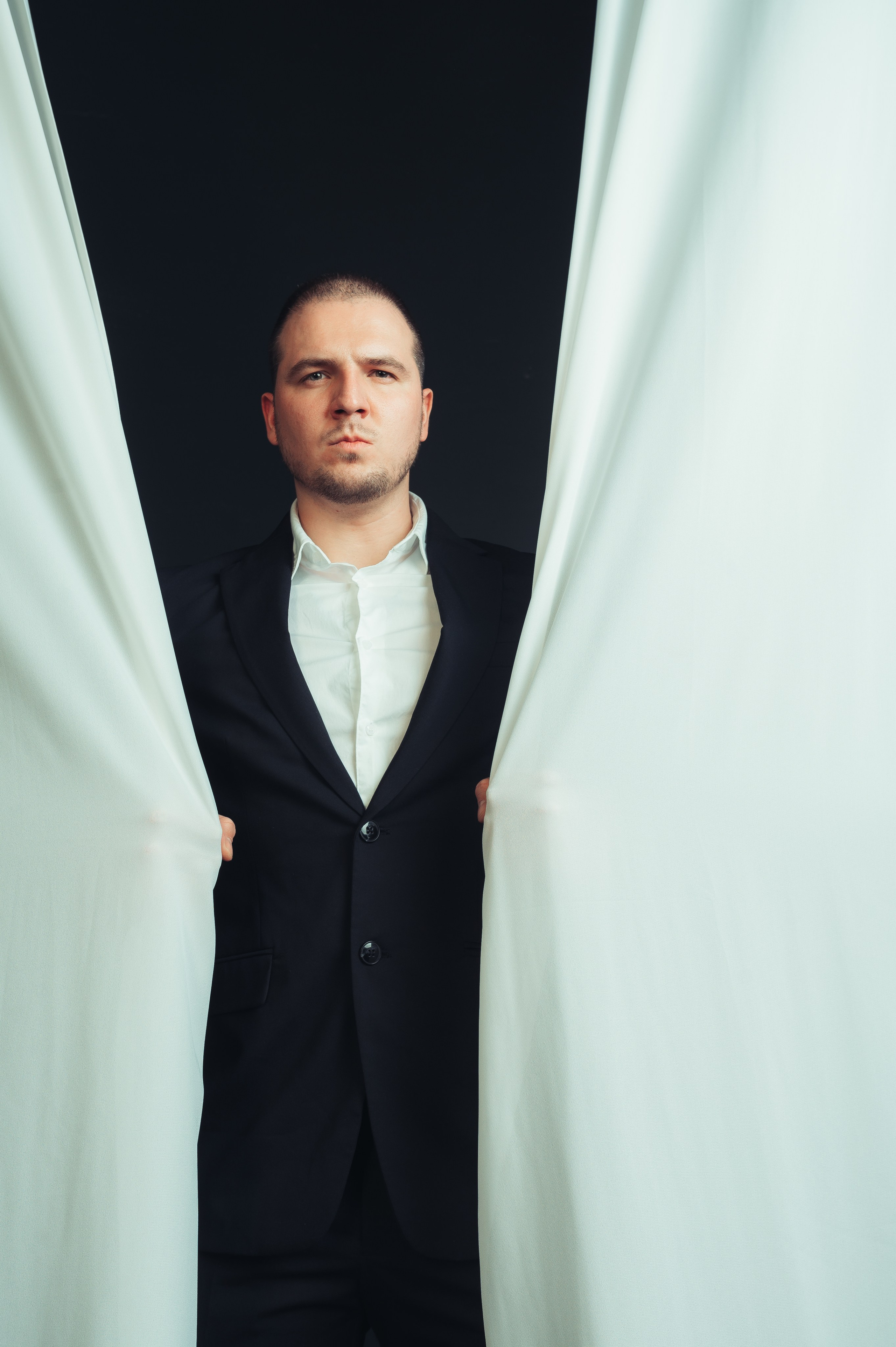 Никита Пустовалов — портретная съёмка. Иван Кубик — фотограф и видеограф