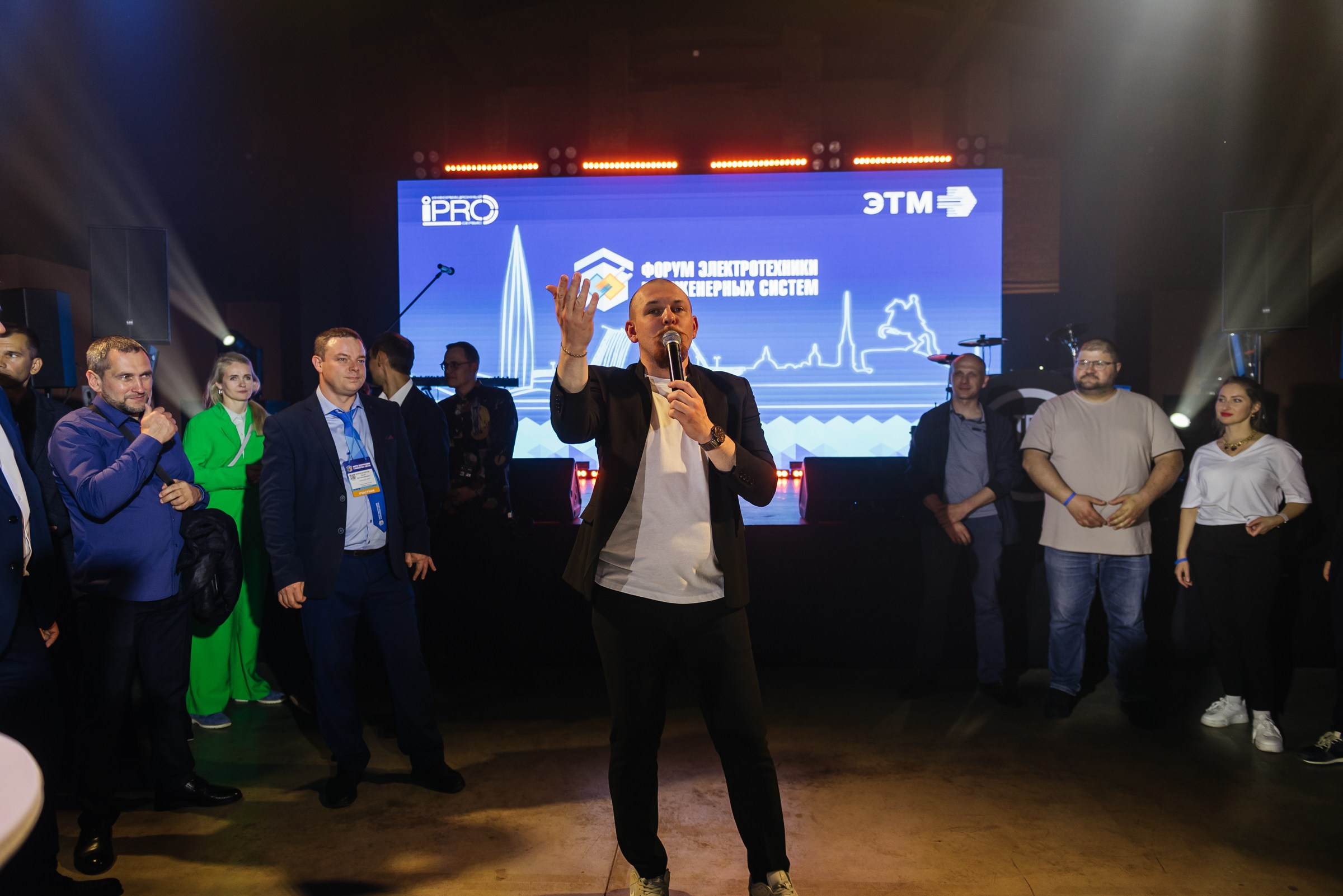 Репортажная фотосъёмка в Брусницын Холле. Свадебный фотограф в Санкт-Петербурге Венера Ахметова