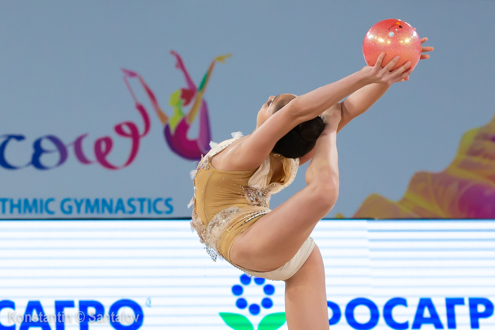 I Чемпионат мира среди юниорок, 2019, Москва. GYM-PHOTO. Спорт в кадре
