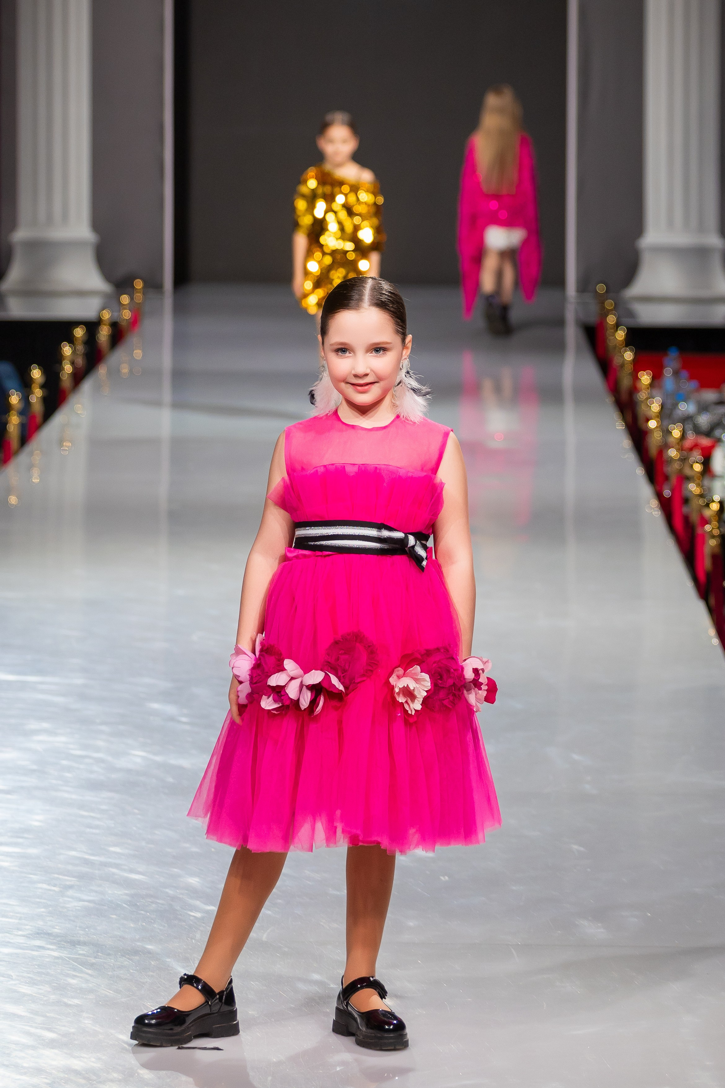 Estet Fashion Week. Photomantis