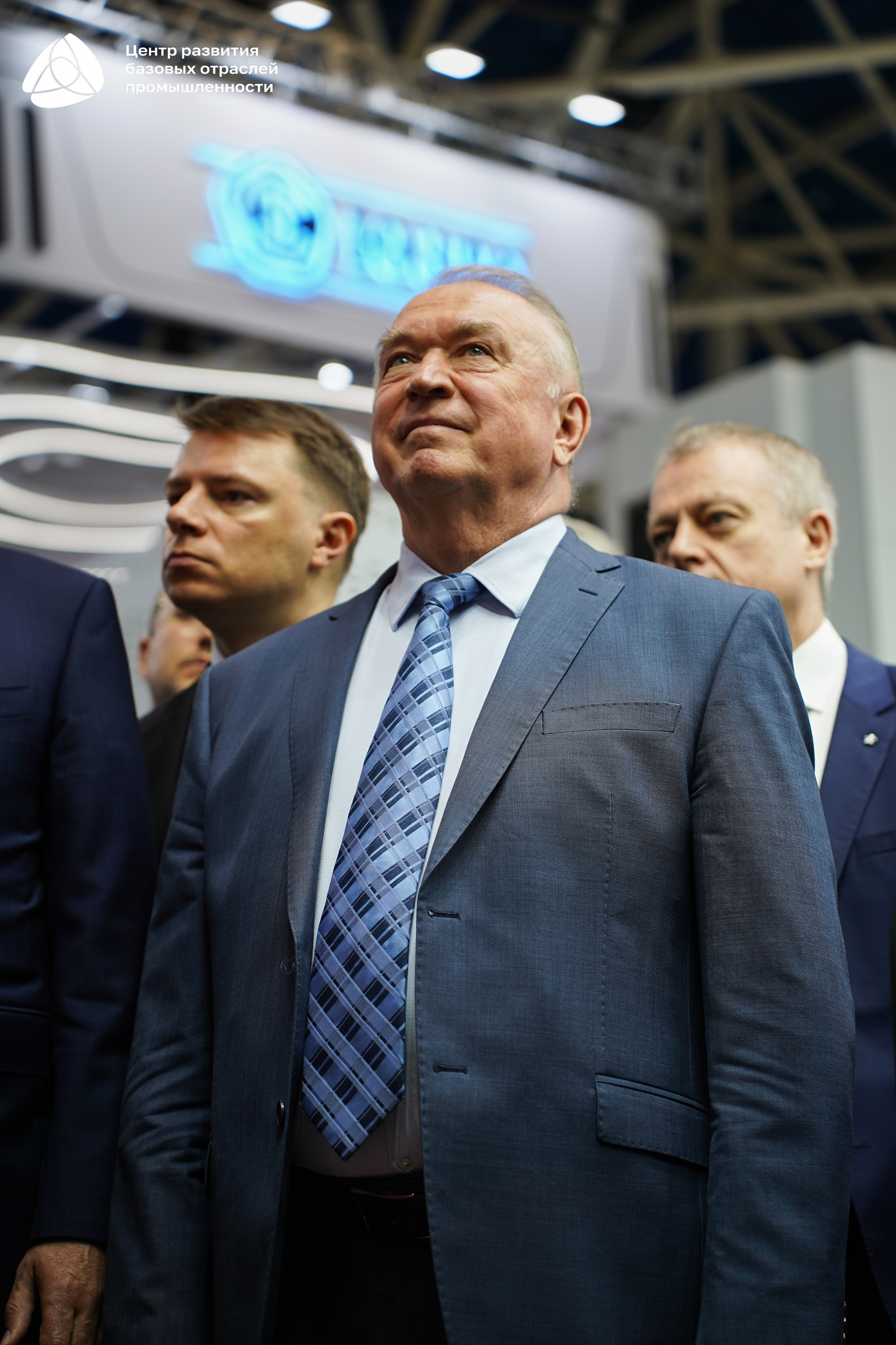 ЭКСПОЦЕНТР Алиханов. Фотограф