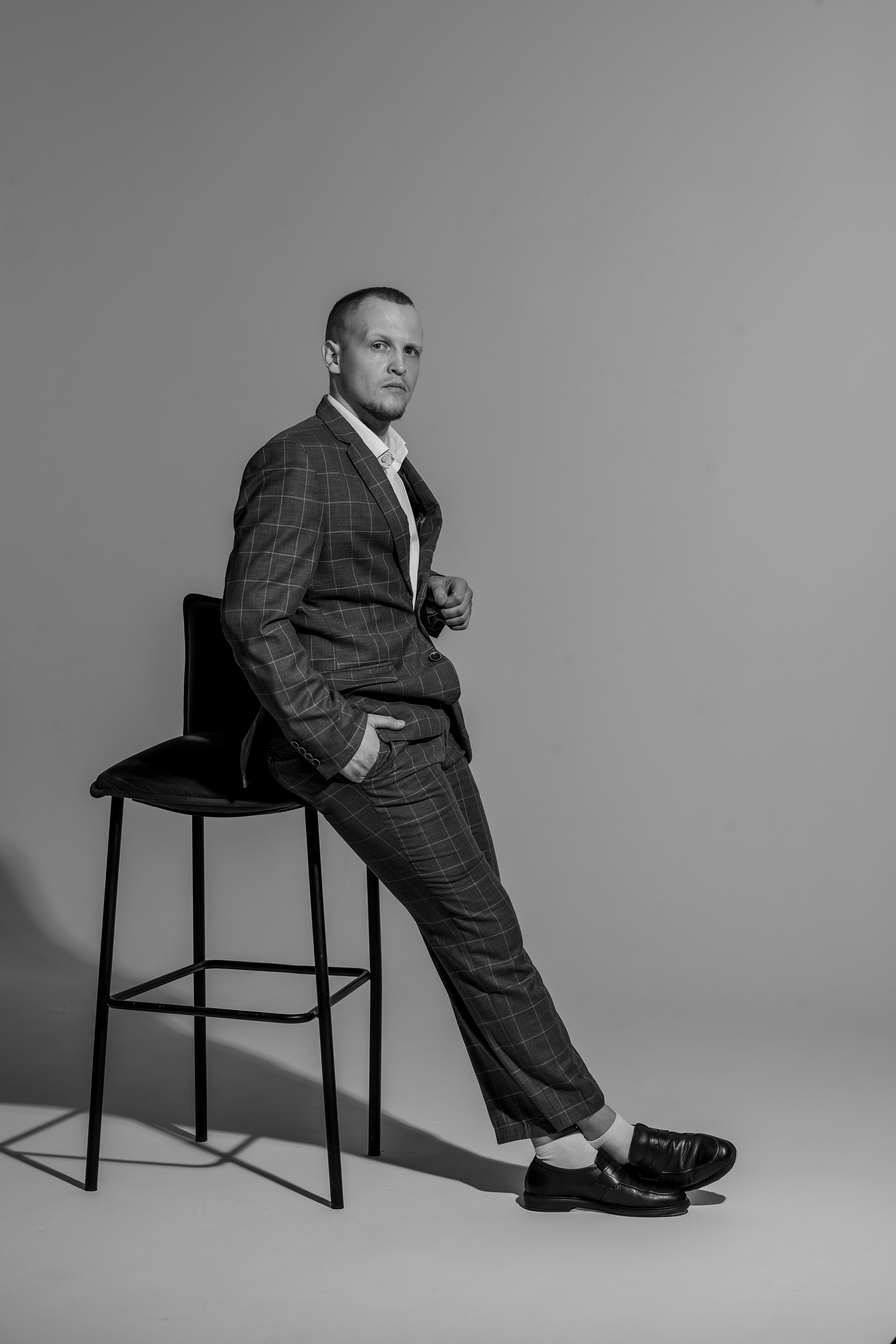 Ведущий Тимофей. Фотограф