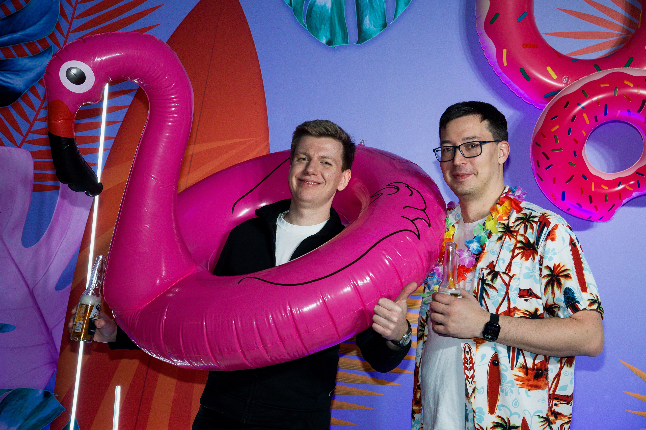 МТС корпоратив Гавайская вечеринка. Фотограф