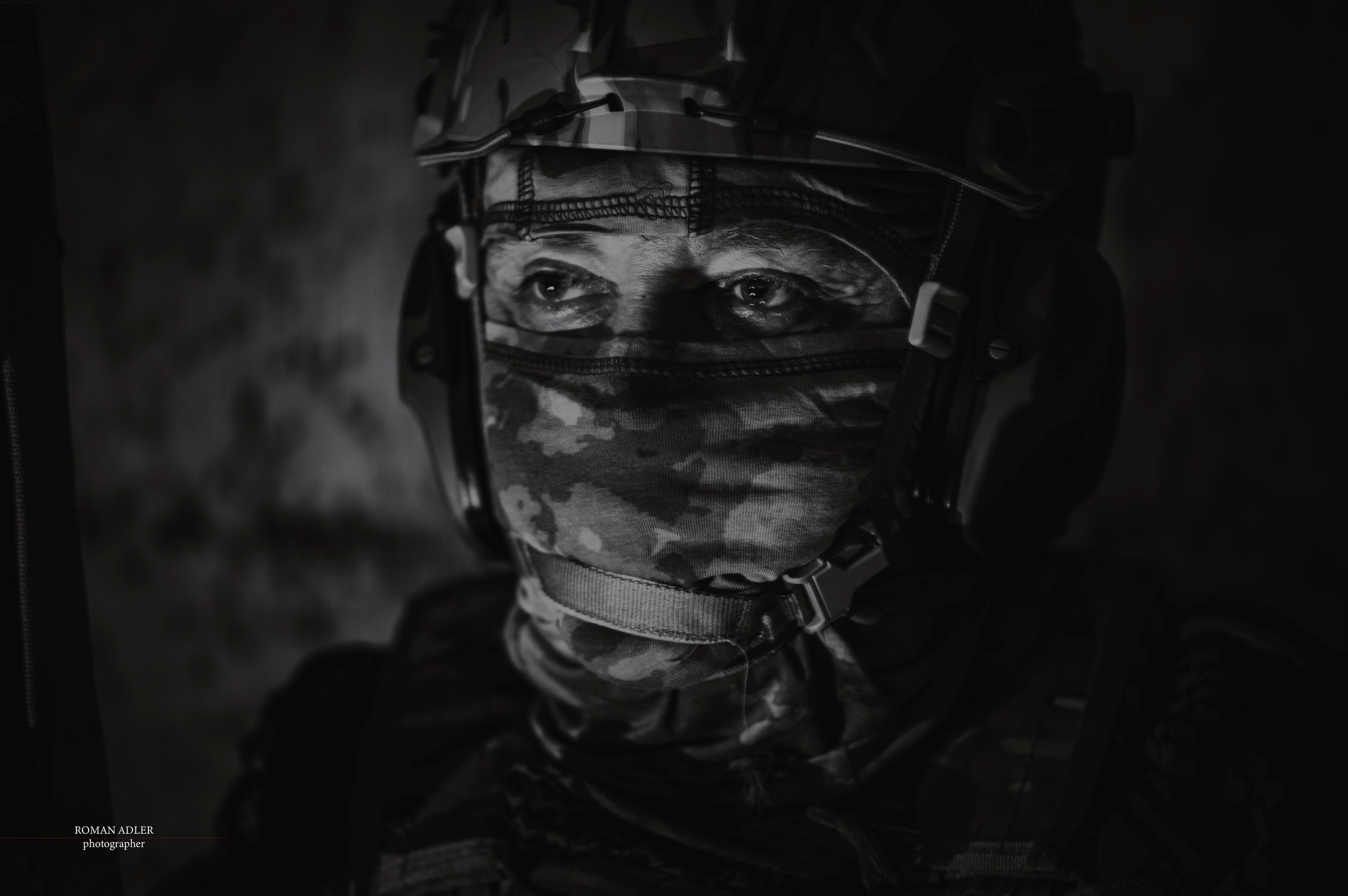 Авторская серия «Есть такая профессия!». Фотограф Роман Адлер