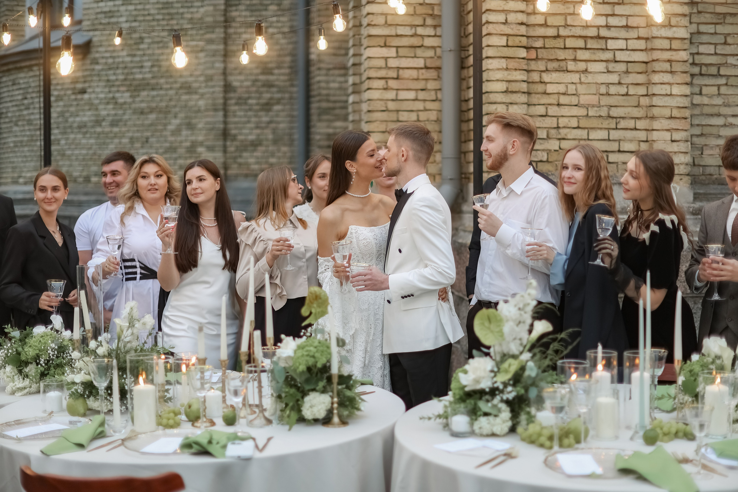 Кирилл и Виктория. Свадебные фотограф и видеограф в Минске Голдосовы Марина и Вадим
