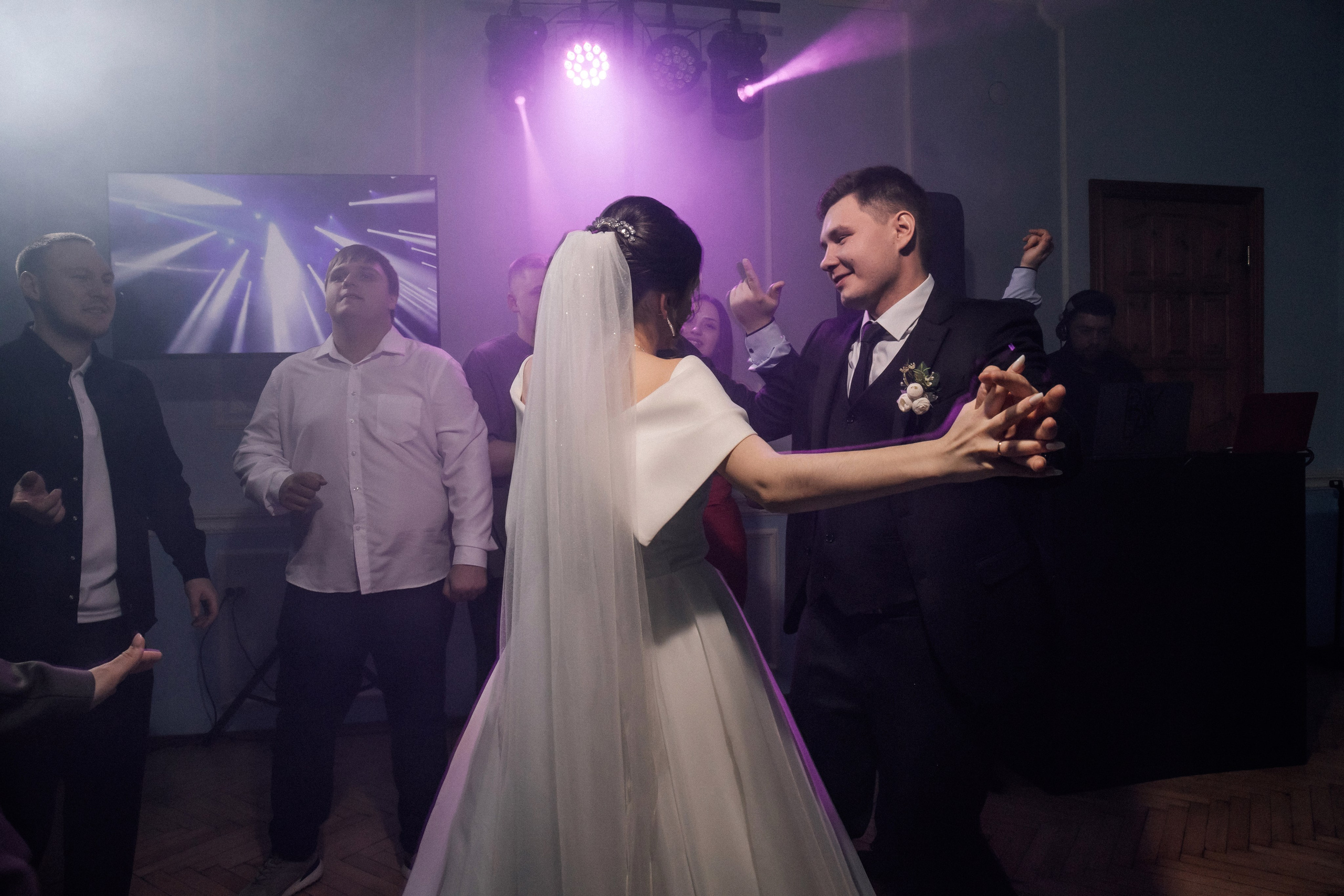 Vladislav & Victoria. Street photographer