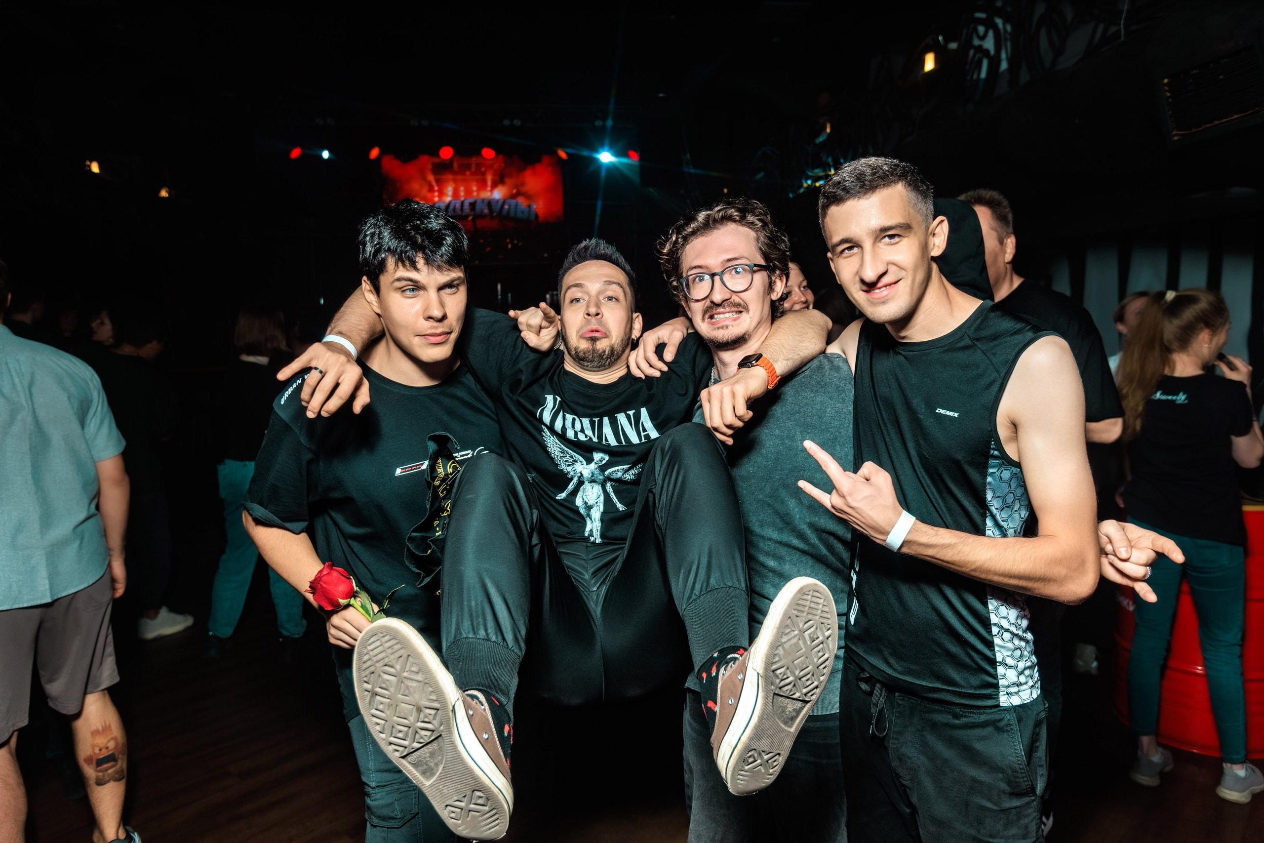 30.08.25 Олдскулы. Репортажный фотограф Екатеринбург | Яркий, качественный репортаж | Концерты, клубы, репортаж, праздники, корпоративы