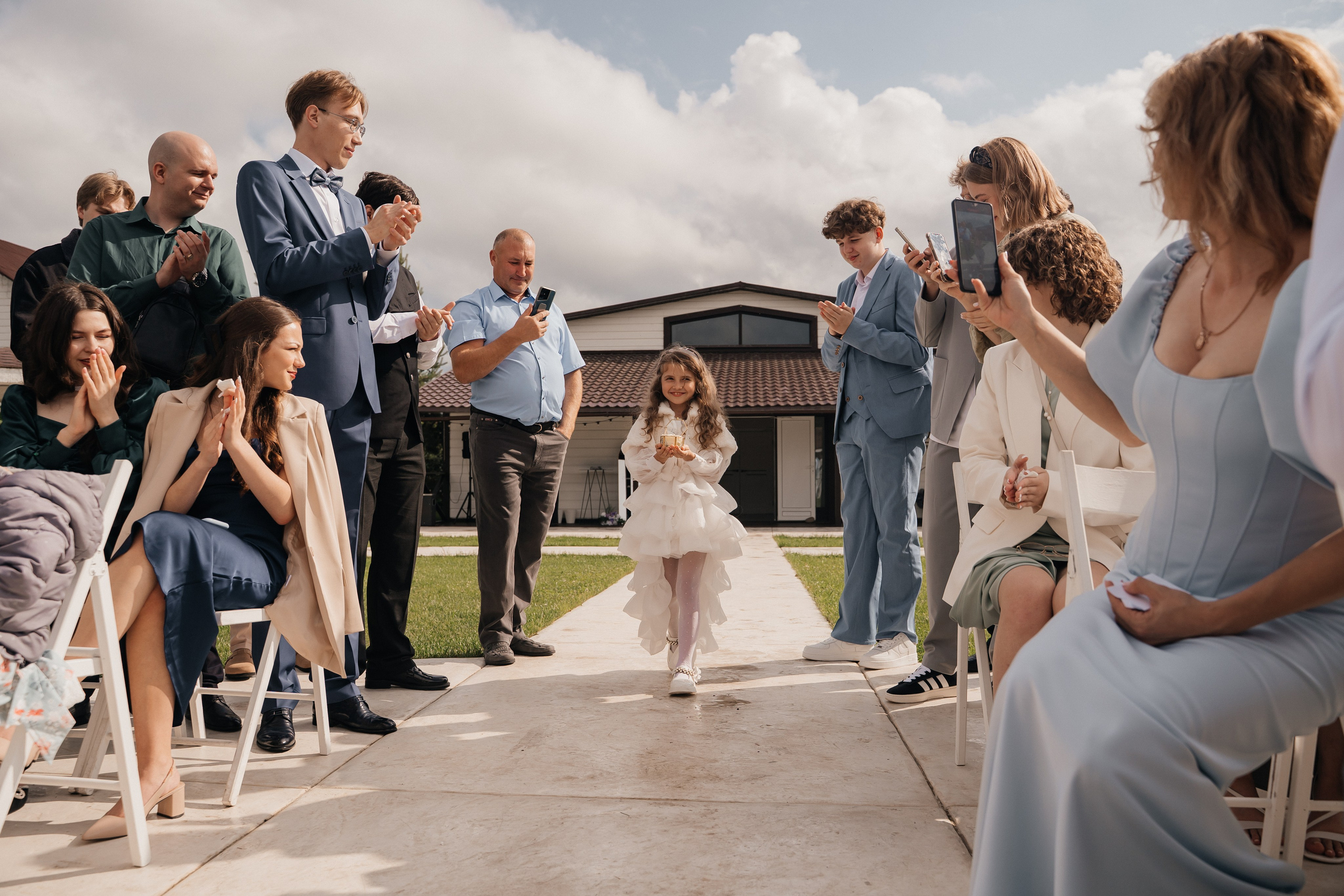 Wedding «Laugh and cry». Свадебные фотограф и видеограф Наталья и Анатолий Новиковы СПб