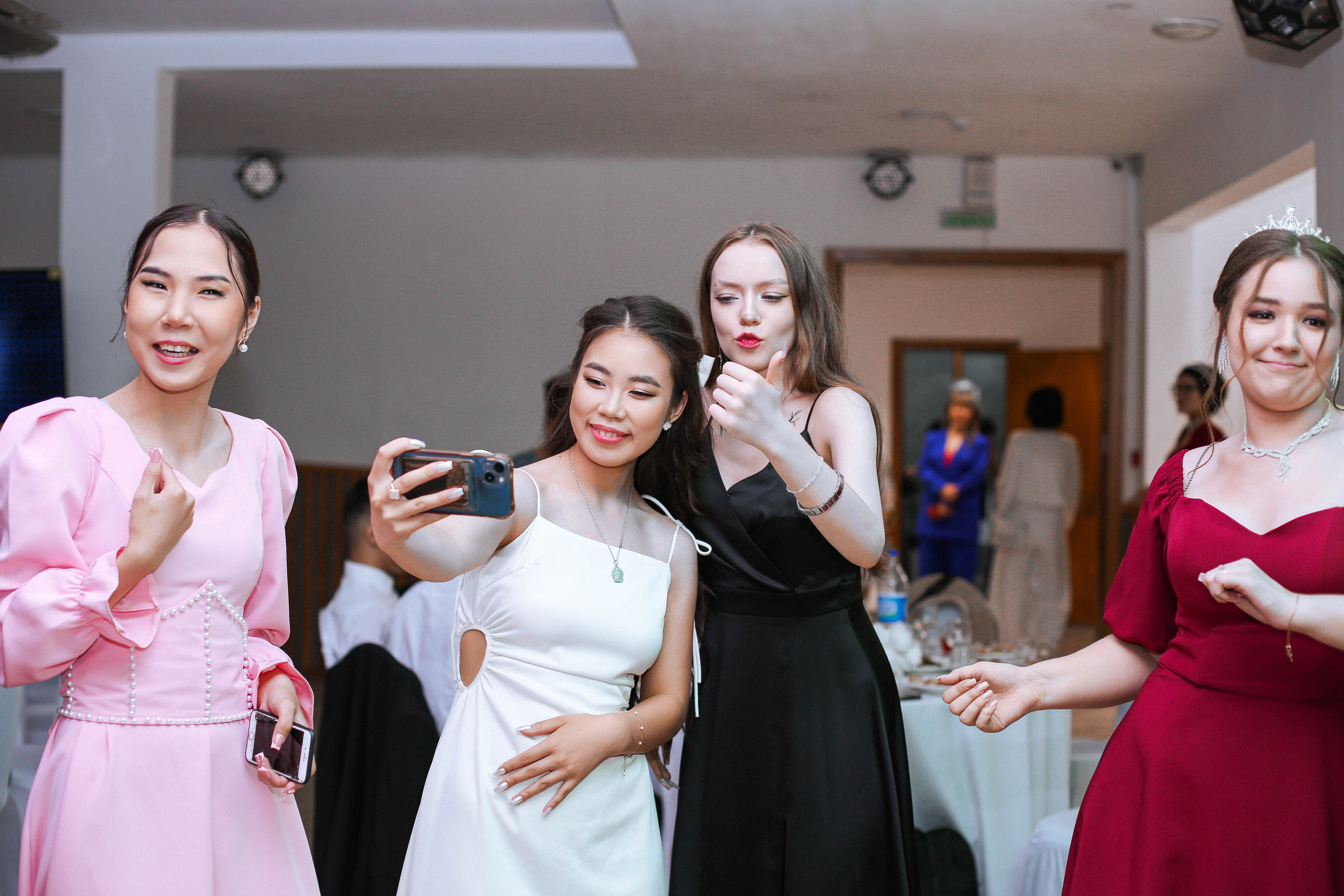 ВЫПУСКНОЙ 2024 | № 8. Свадебный и Школьный фотограф Улан-Удэ Бурятия Джулия Топоева Выпускные альбомы Фотограф на мероприятие