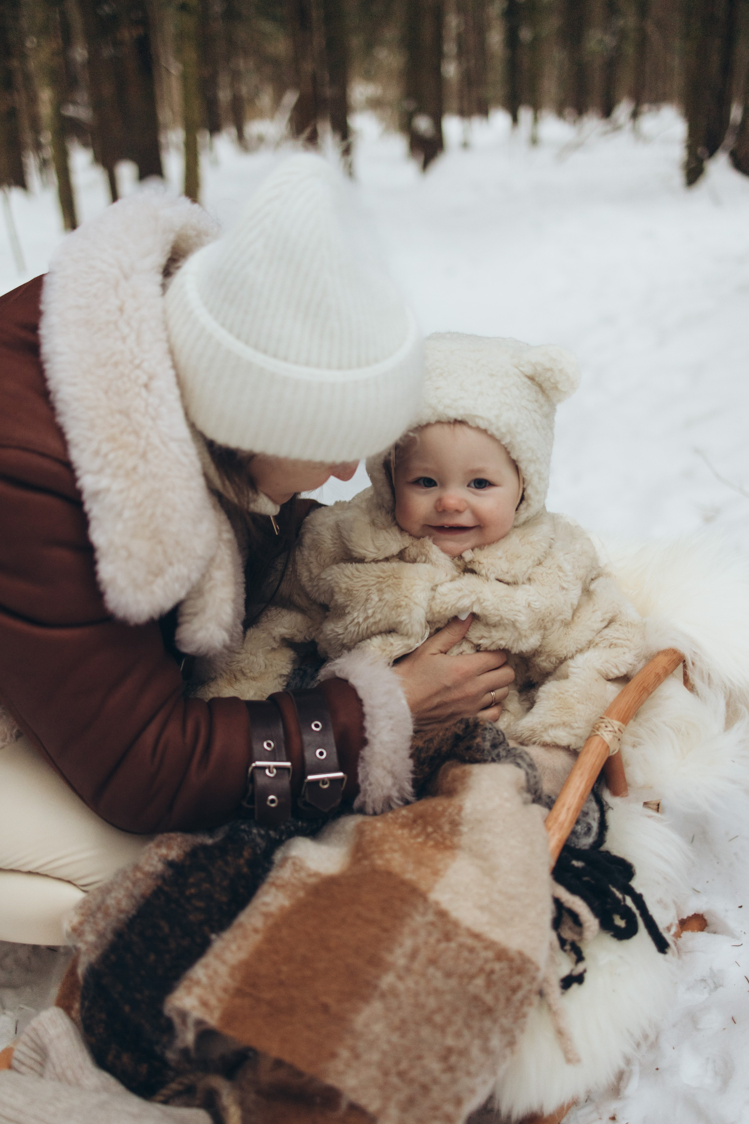 Снежный лес. Семейный фотограф в Москве Виктория Ястребинская