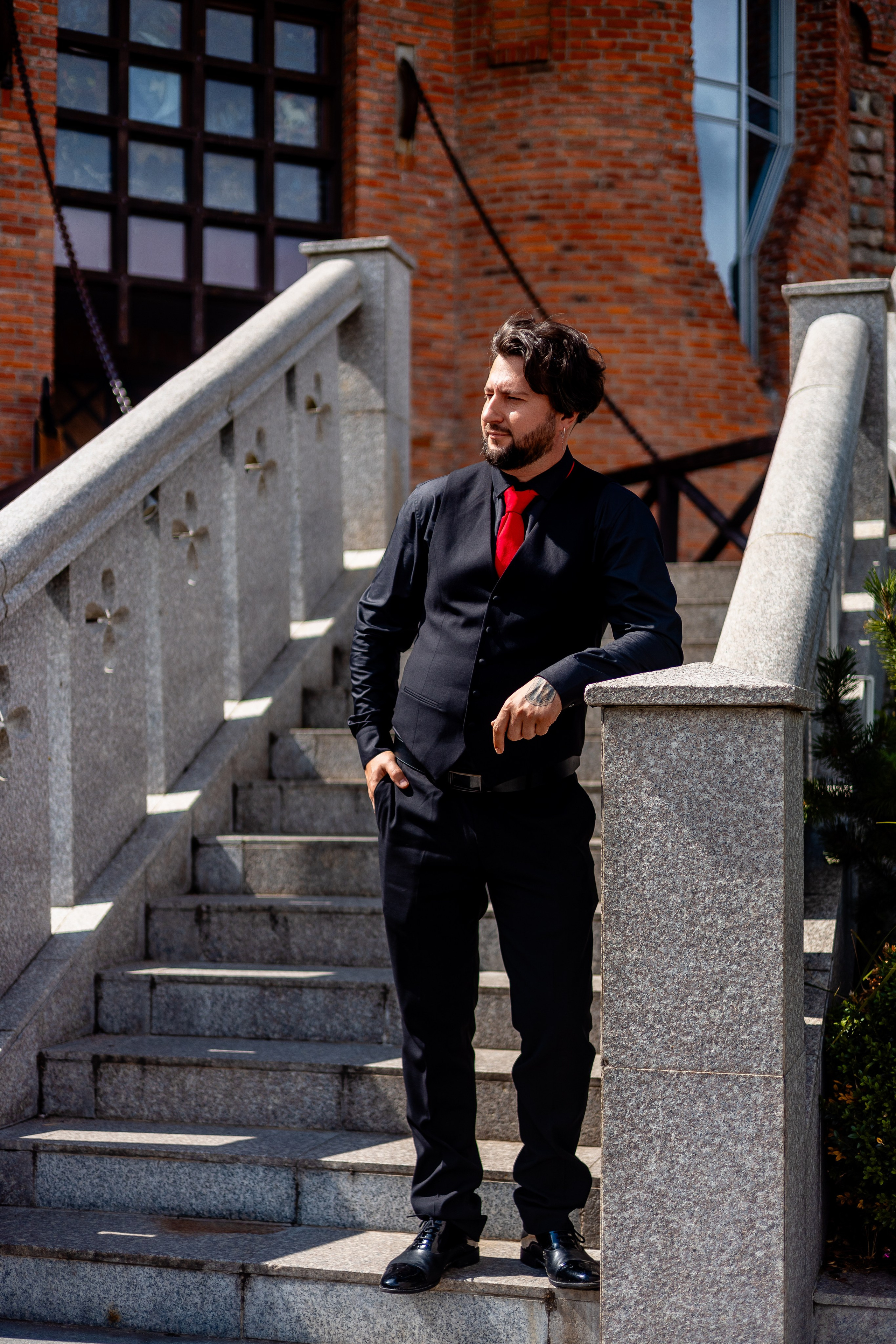 Евгений Саранцев, президент мотоклуба «Garage 13 MCC» и прекрасная Ирина. Фотограф Елена Медок Калининград