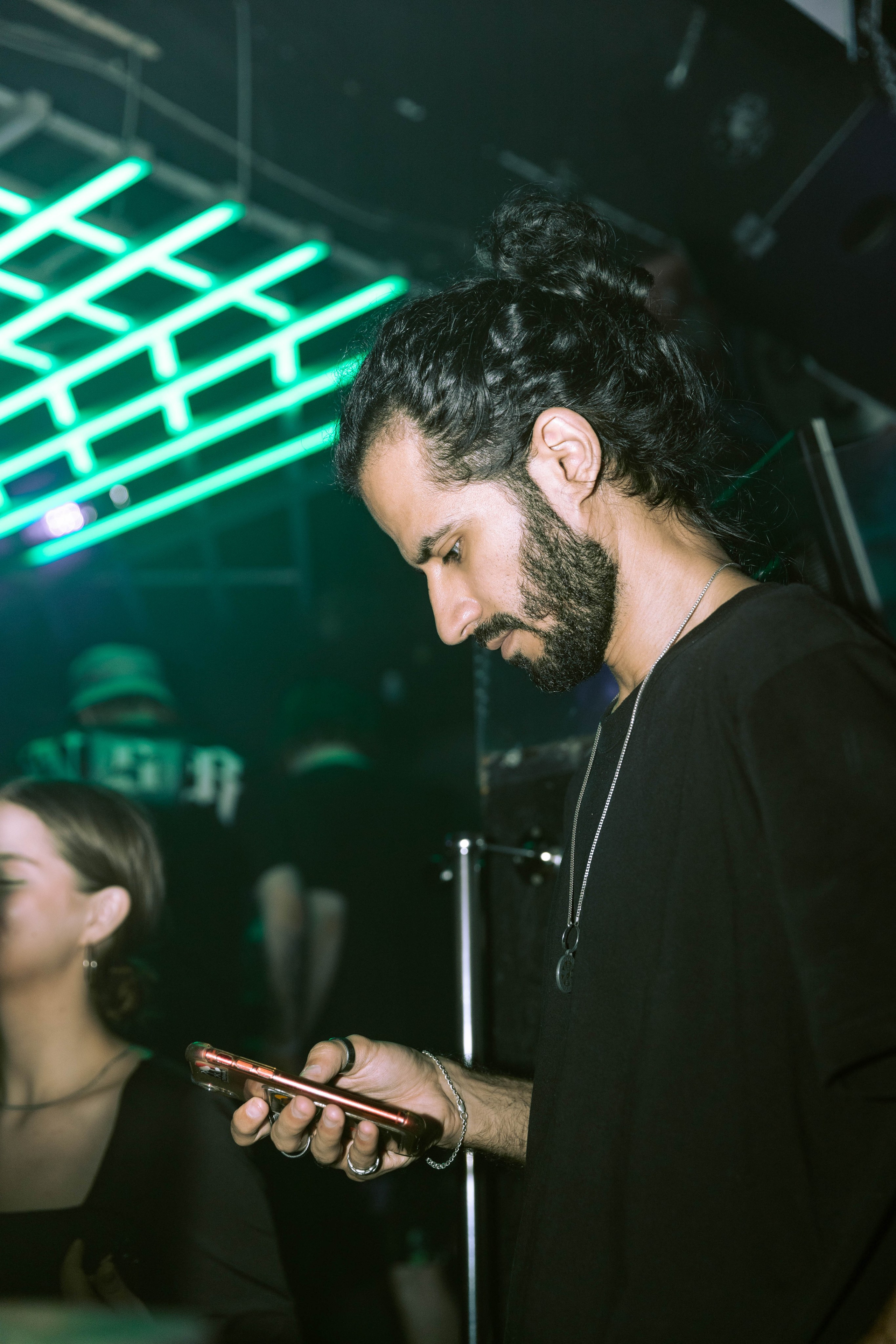 Mishka-bar 4. _Carpe diem_