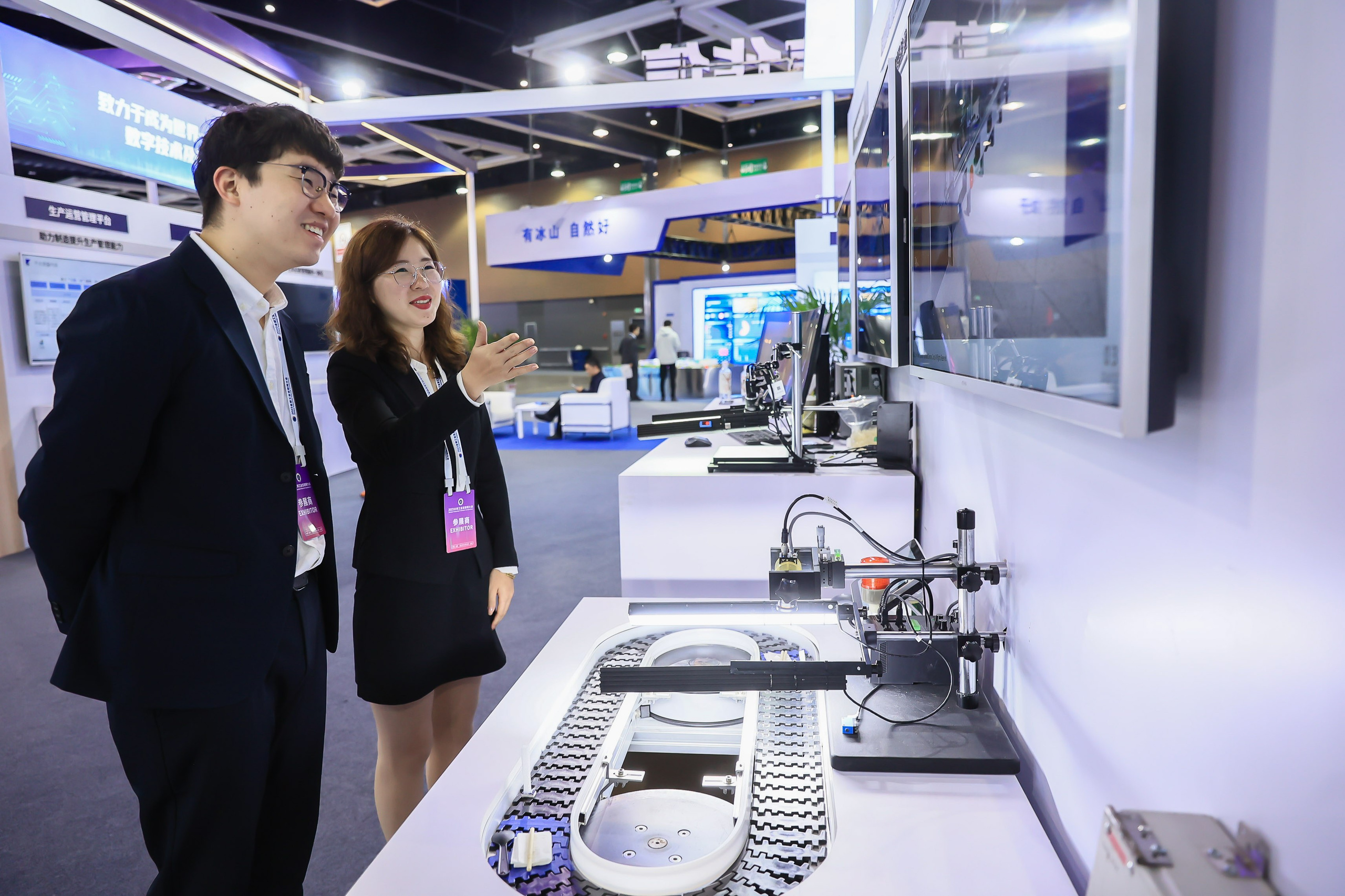 Выставка высоких технологий в Шэньяне. Моя фотография