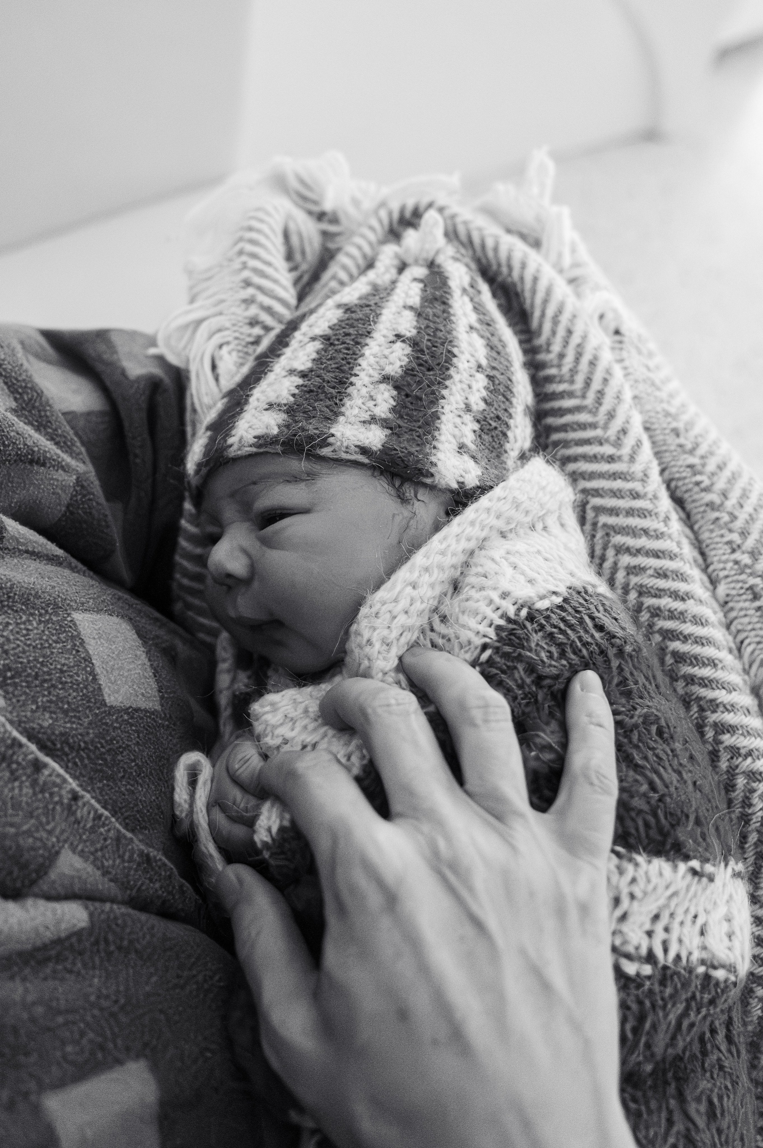 Исайя родился в МД Лахта / Ивченкова Е.Н. / Бородынцева Н.В. Фотограф на роды СПБ Юлия Герасимова