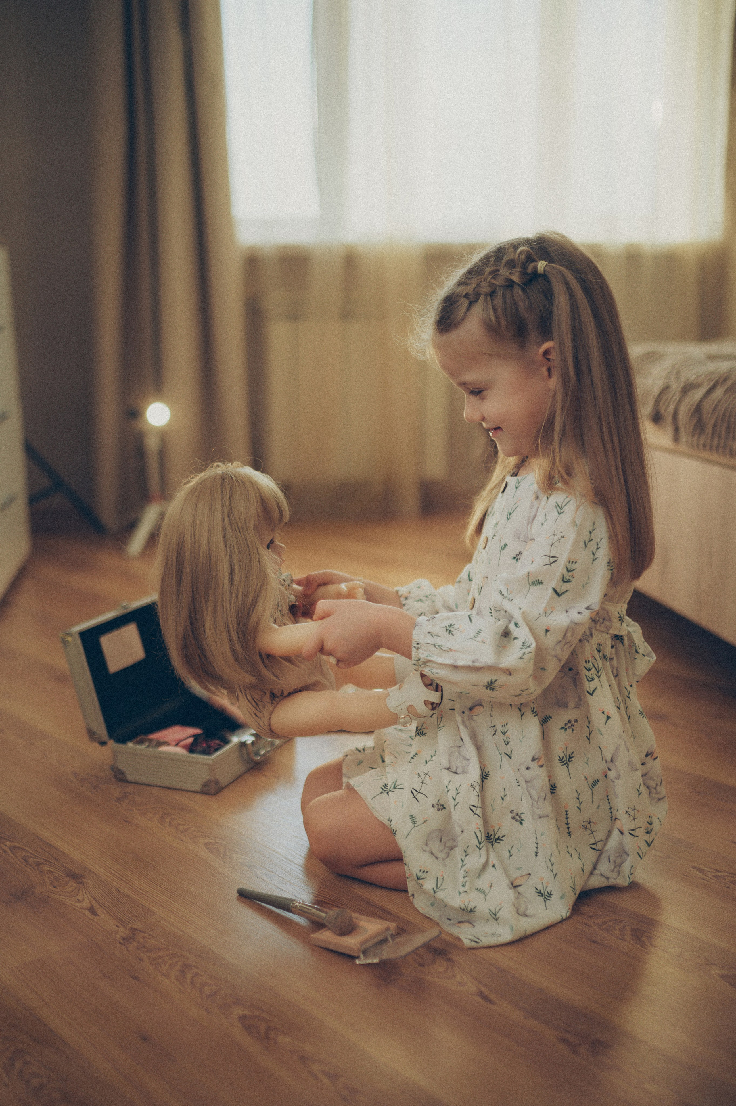 Тася, Соня, Женя и Илья (домашняя). Фотограф, г. Лесной Свердловской области