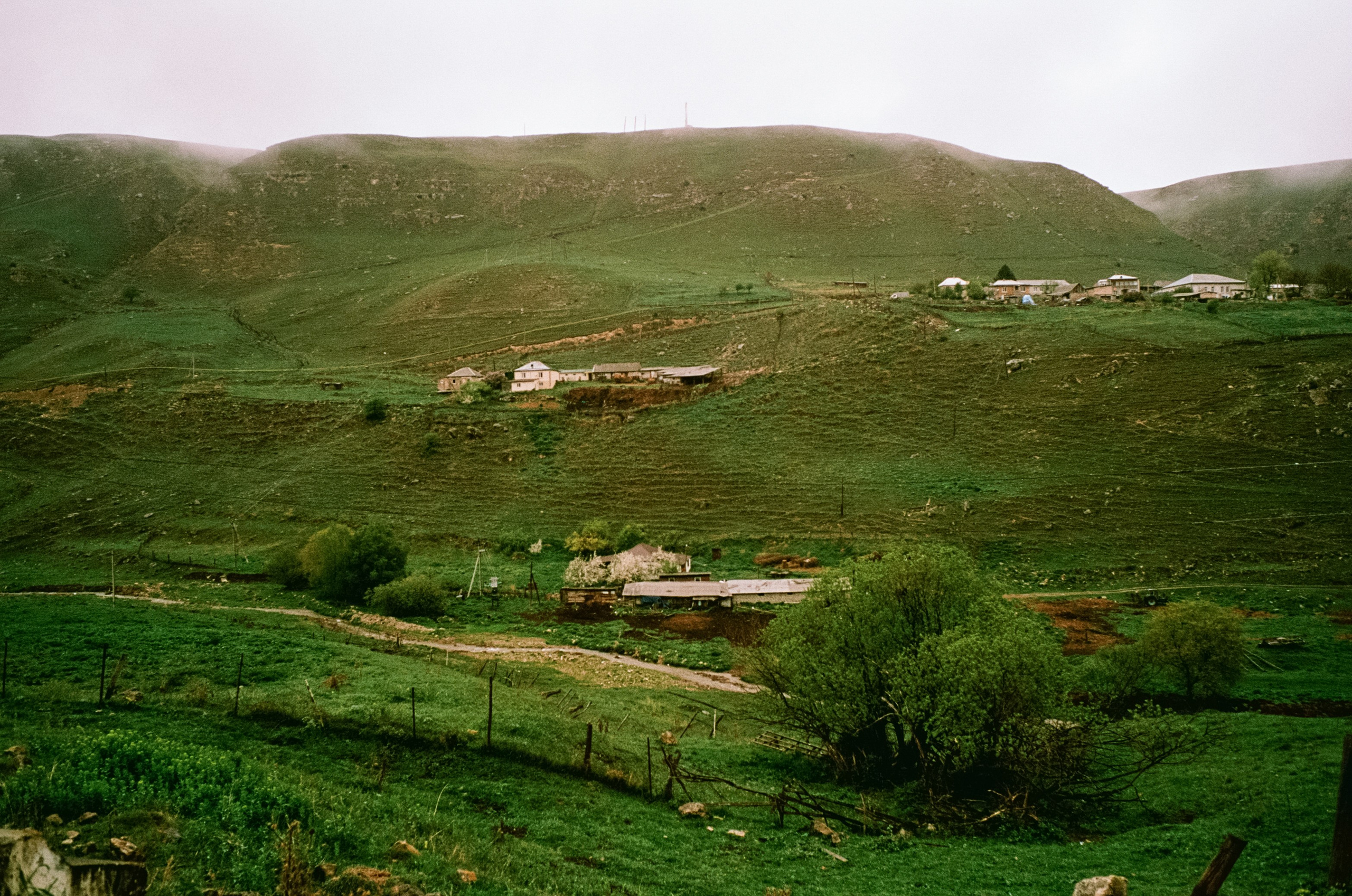 Парк Ессентуки и дорога к перевалу / Kodak Aerocolor IV / BESSA-T