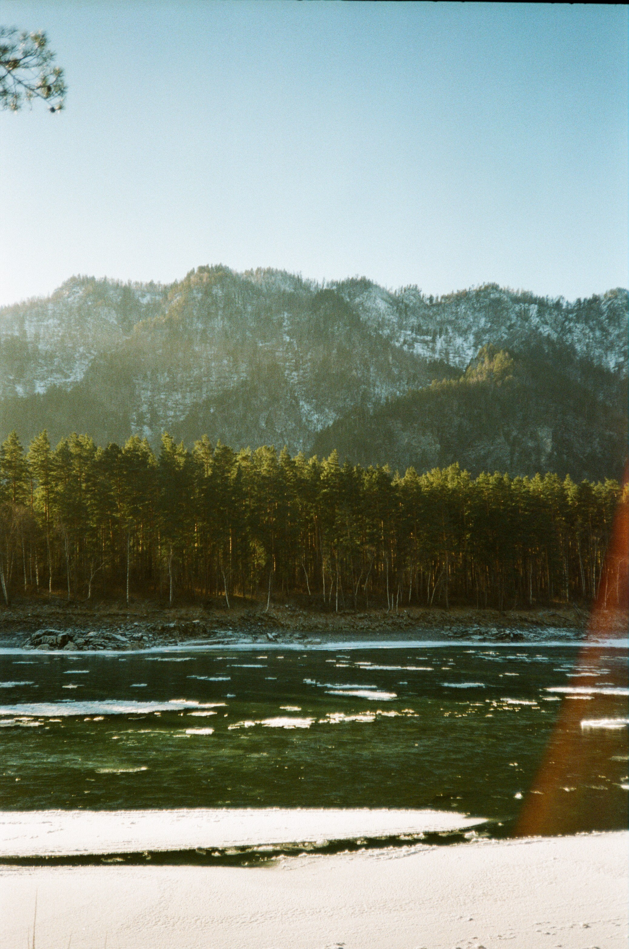 Мост к Камышлинскому водопаду, Белые Скалы