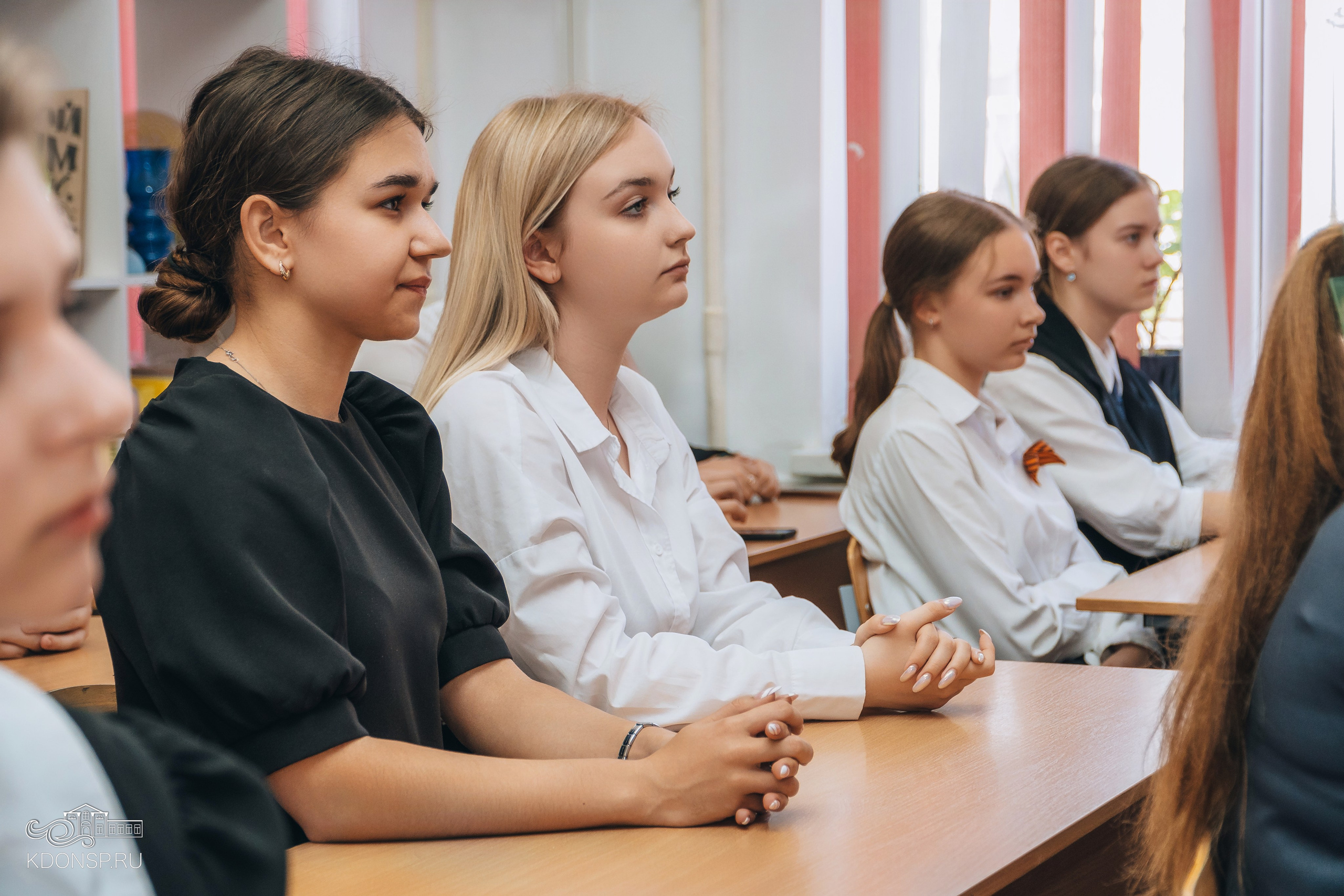 «Власть — это мы». Новотитаровский Дом культуры