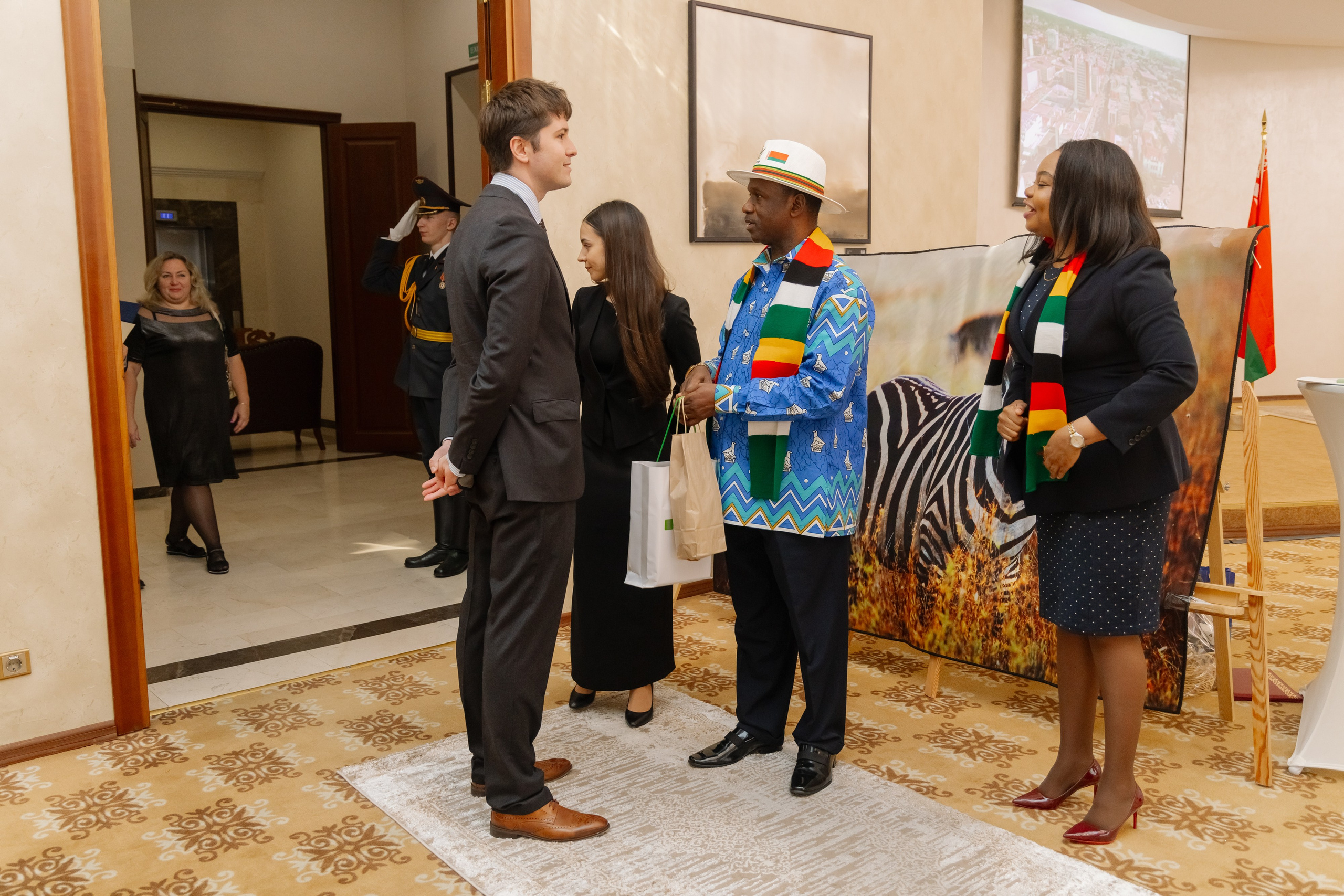 Фотосъемка делегации Посольства Зимбабве в Минске. Свадебный фотограф в Минске/Беларуси Сергей Спиридонов