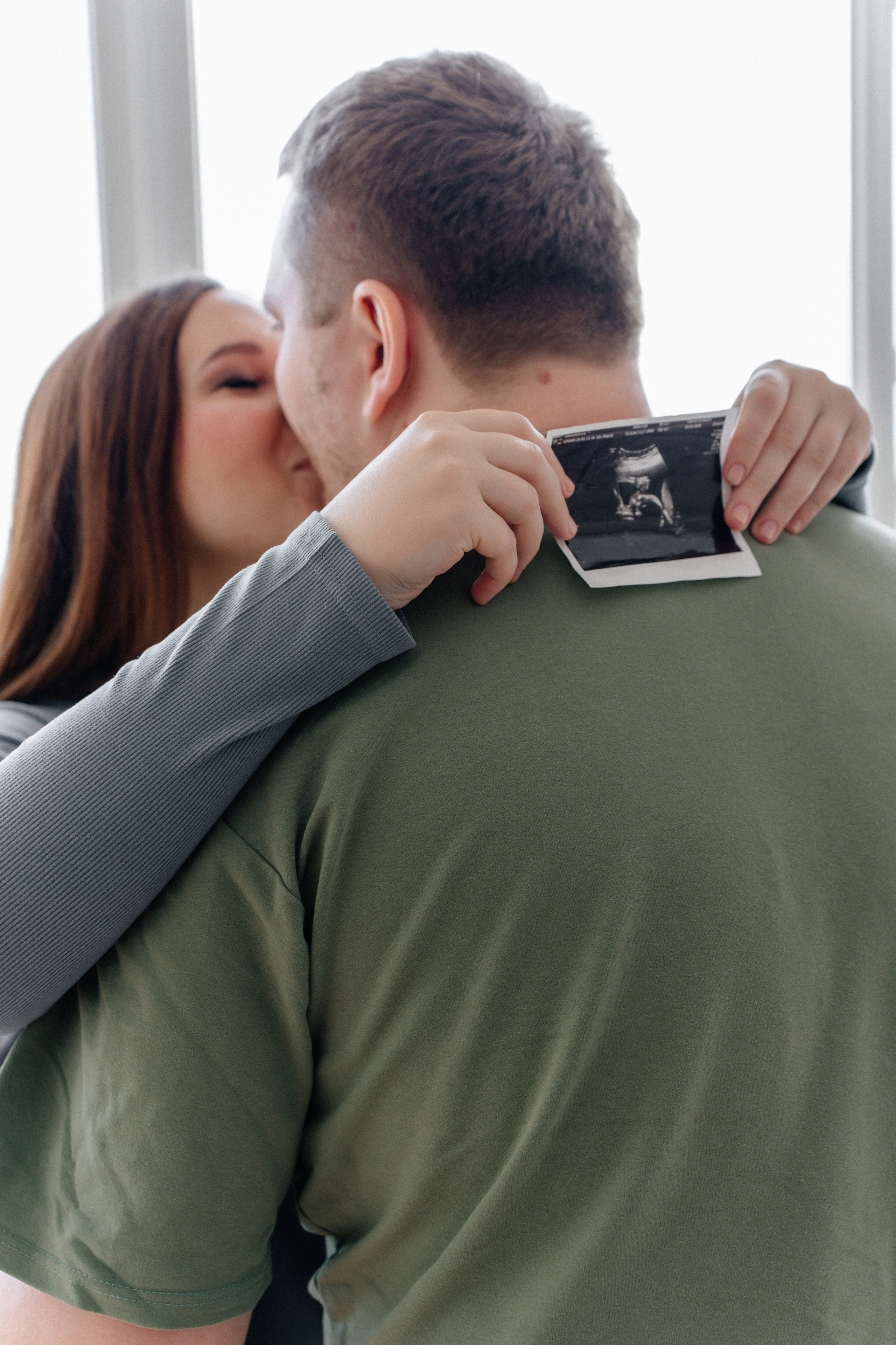 Нежность ожидания: фотосессия беременной девушки. Ваш семейный фотограф в Минске — Вика Трегубова