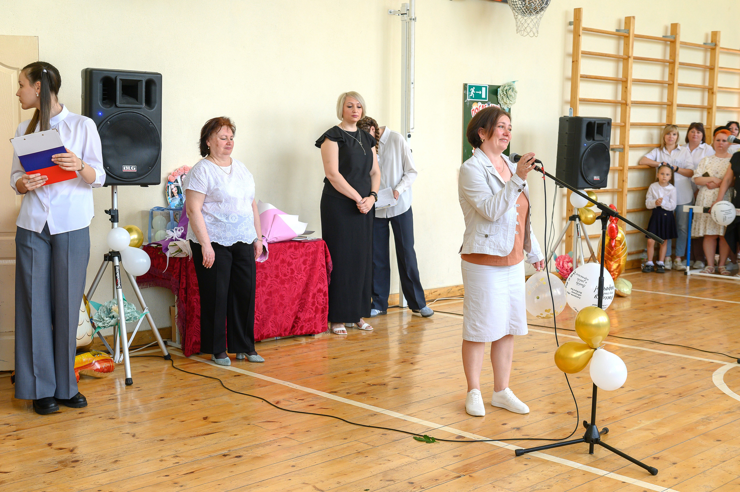 Последний звонок 2025. Фотограф Галина Лисанова, г. Брянск