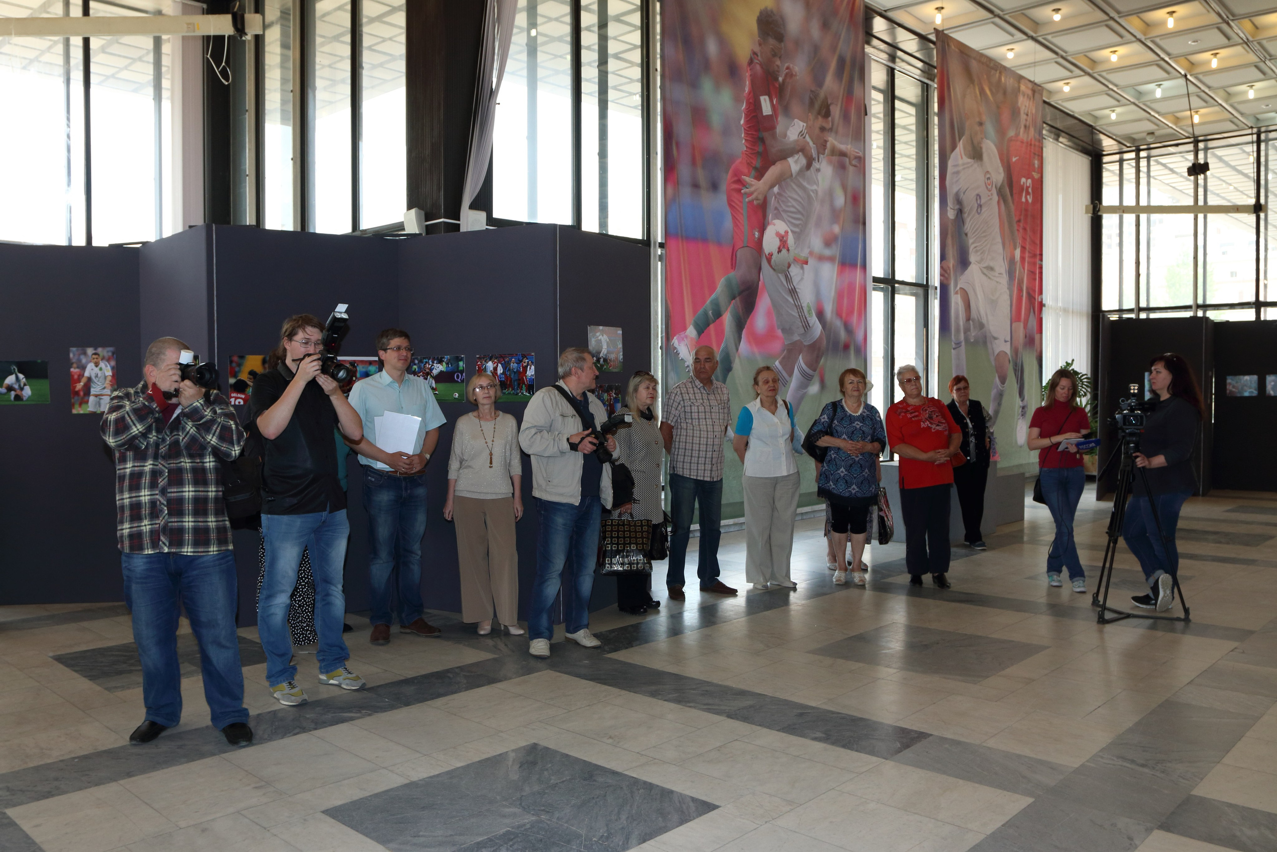 06.06.2018 Открытие фотовыставки Юрия Стрельца. Фотообъединение Самарского областного отделения Союза журналистов России