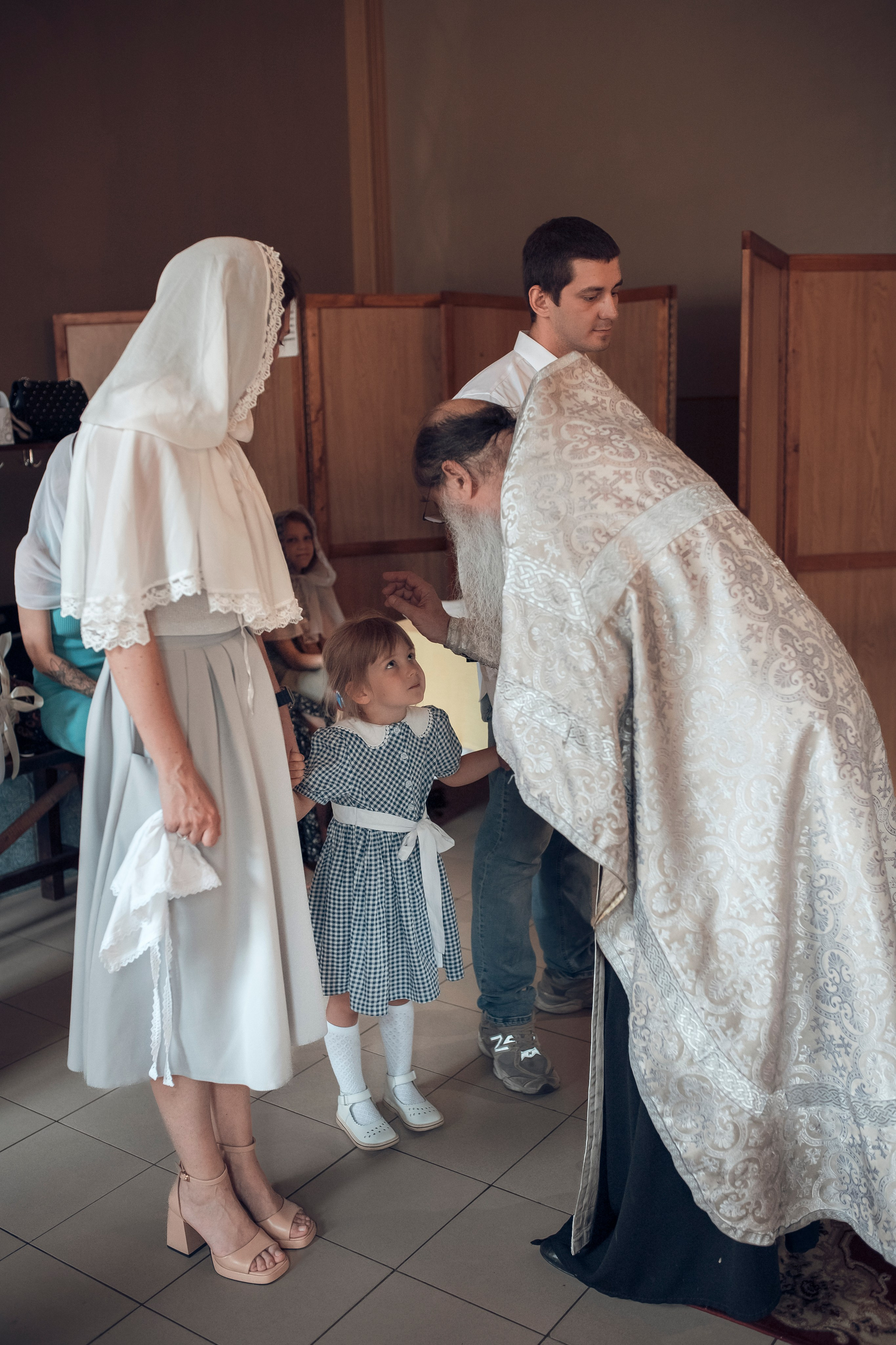 Стоимость таинства крещения. Семейный и детский фотограф в Москве в ЮАО Царицыно Алёна Асташкина