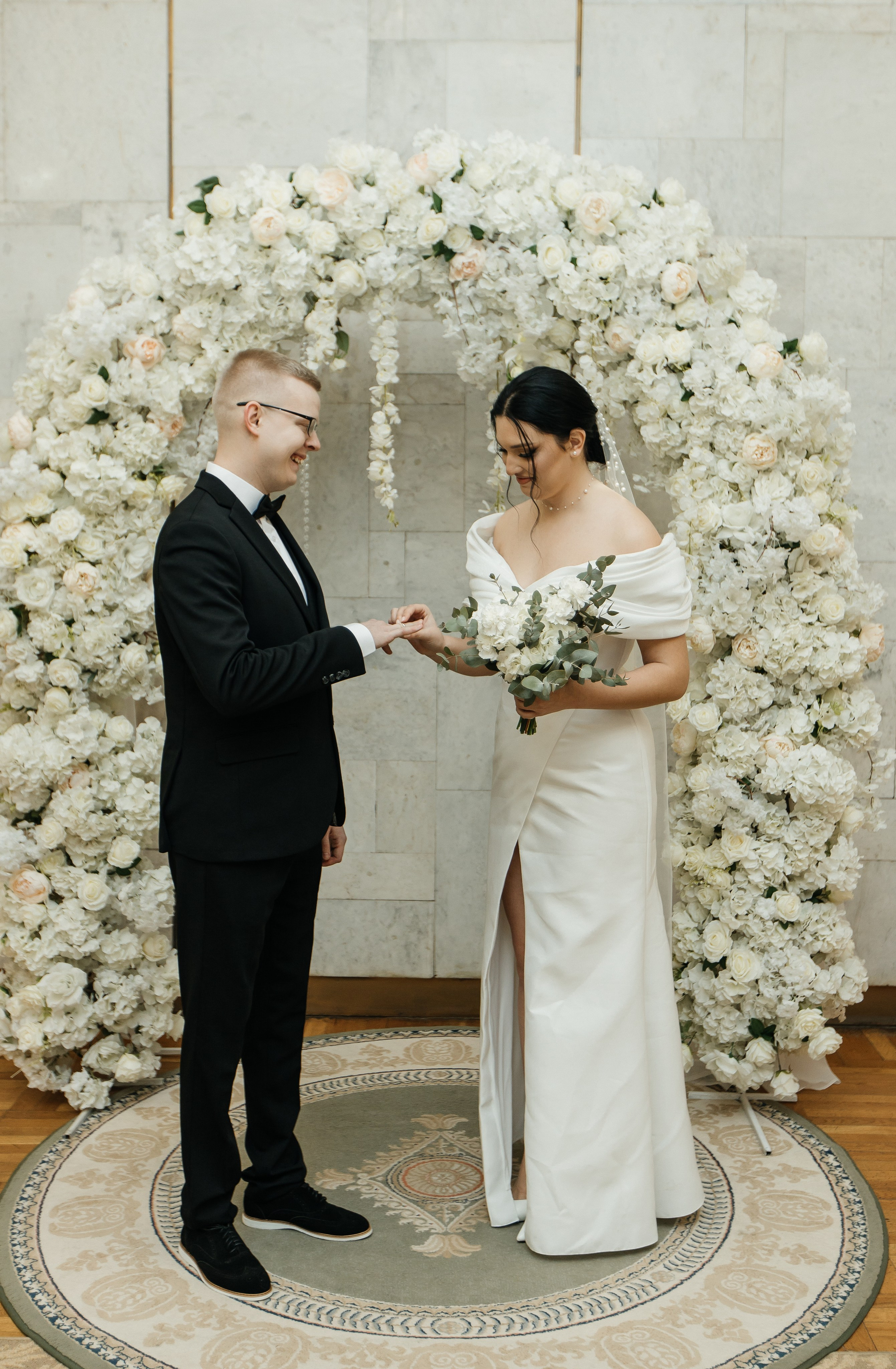 Студия, ЗАГС и банкет. Свадебный и семейный фотограф Ростова-на-Дону Ирина Бондарева