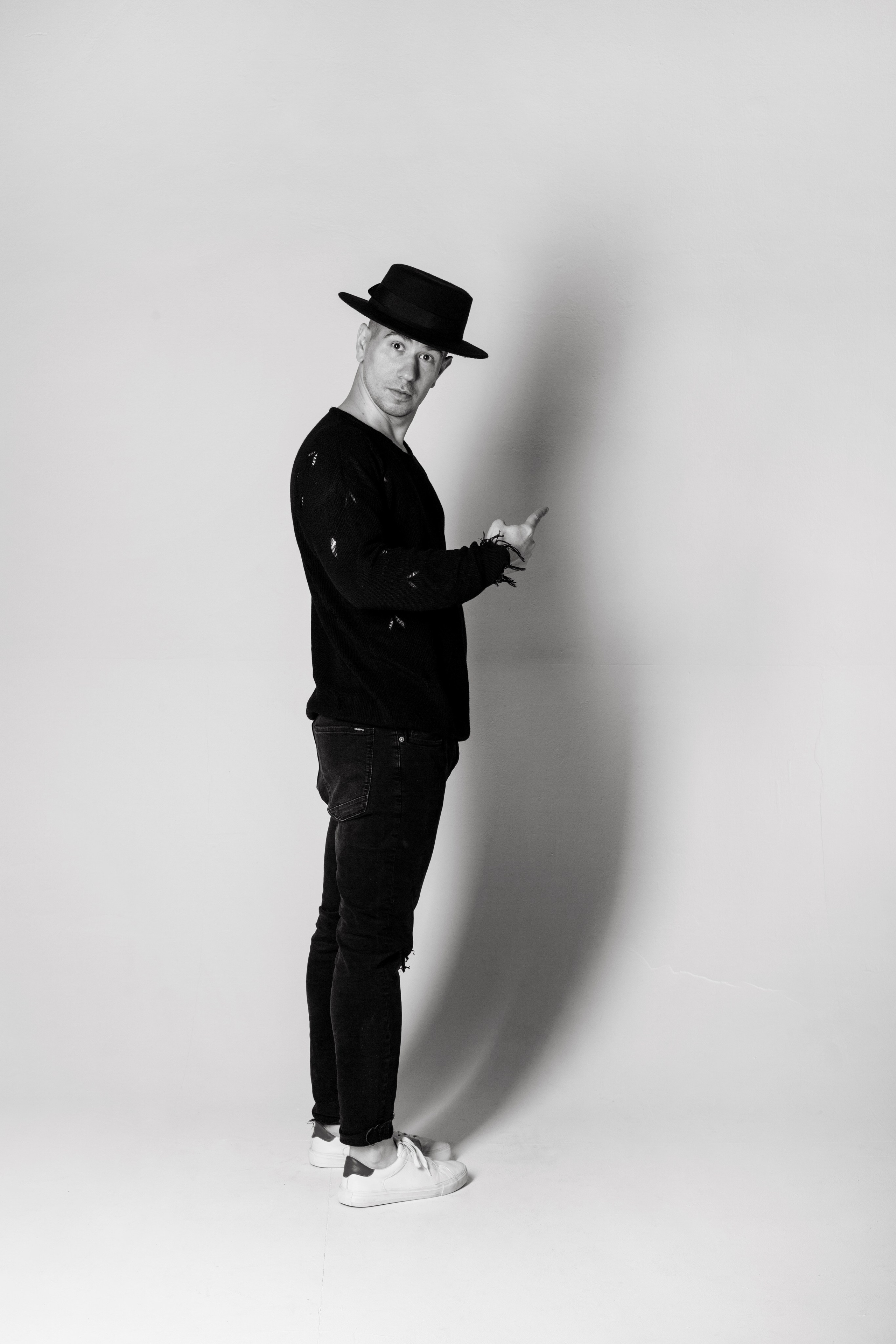 ИЛЬЯ. Главная