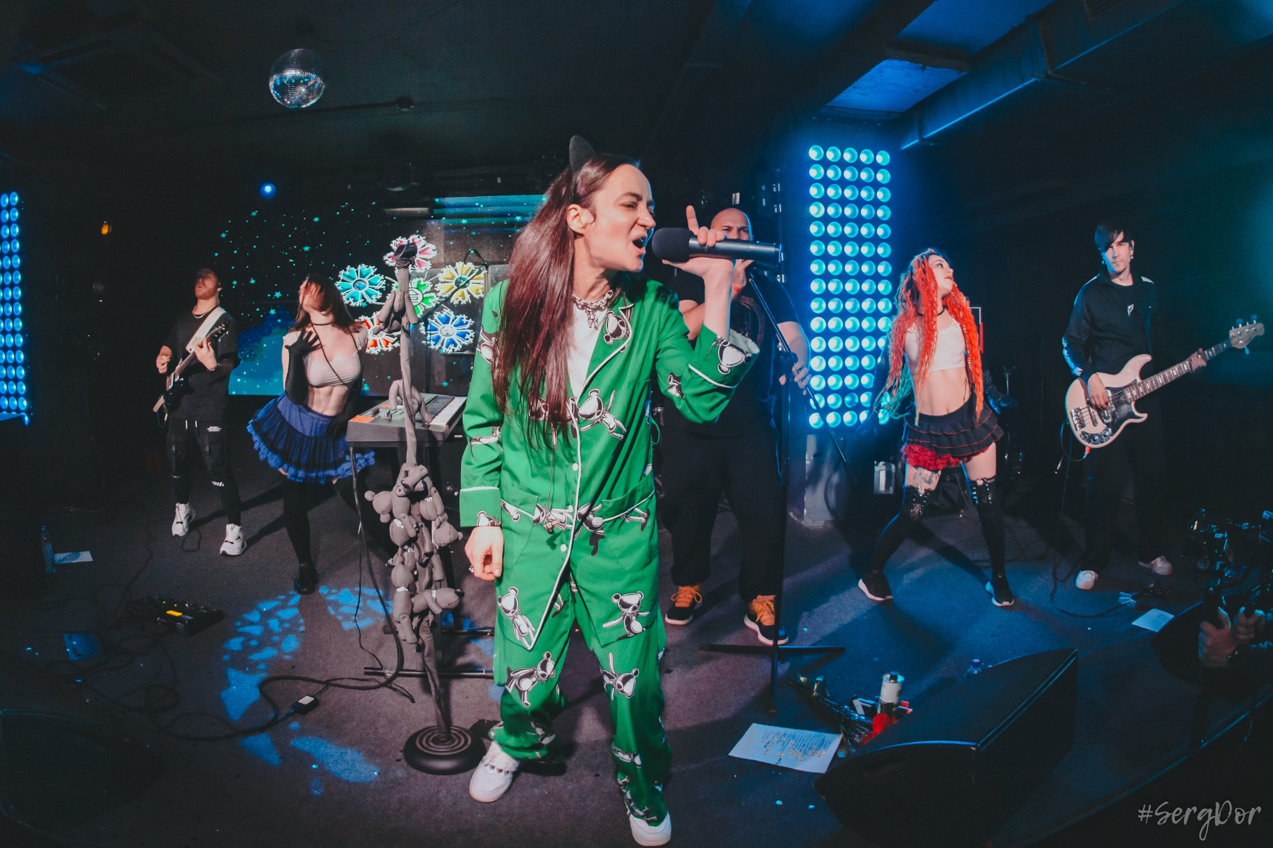 Дайте два, Мумий Тролль бар, Москва, Д2, МТ, День рождения группы, Юбилей, Люся Махова, презентация альбома, Простые радости в краю беспечных зомби, 26.11.2023, SergDor, 26 ноября 2023 года, #SergDor