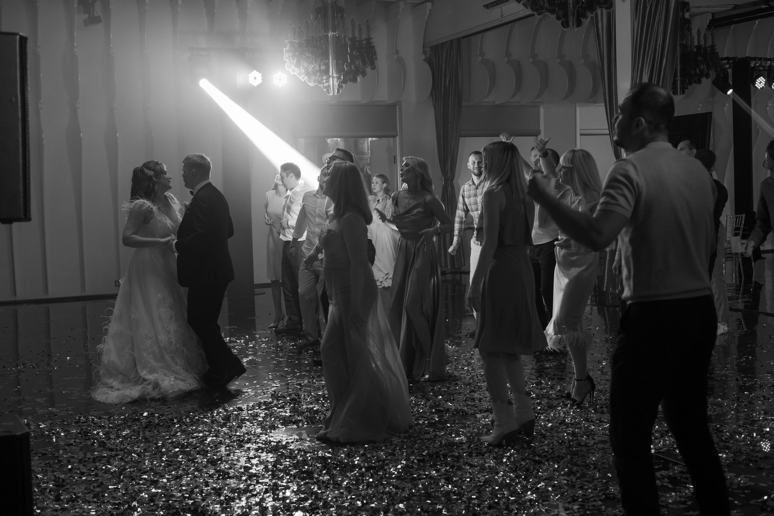 Тимур и Екатерина, Мона-Хотел. Свадебный и репортажный фотограф (Москва, Королев и другие)