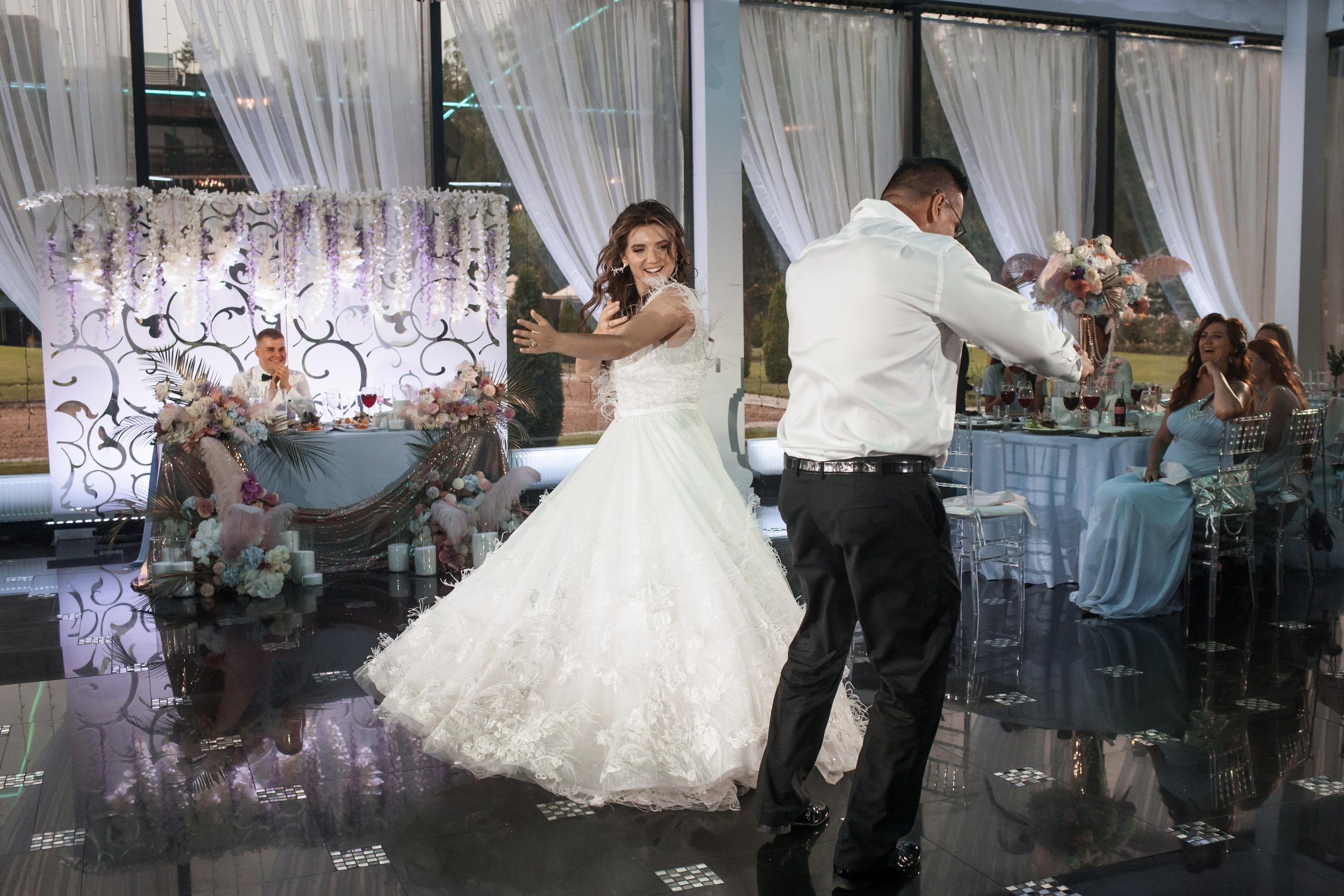 Тимур и Екатерина, Мона-Хотел. Свадебный и репортажный фотограф (Москва, Королев и другие)