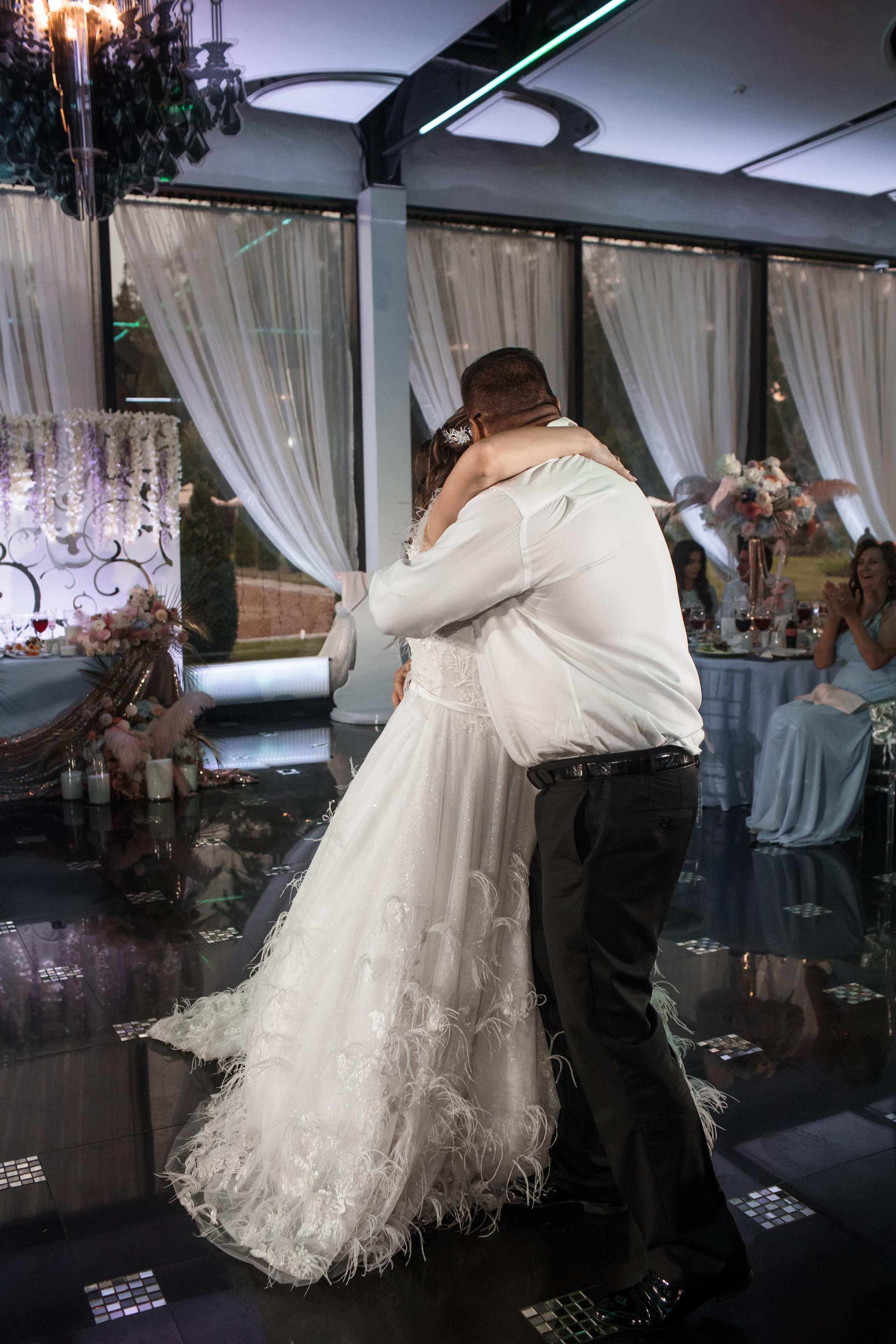 Тимур и Екатерина, Мона-Хотел. Свадебный и репортажный фотограф (Москва, Королев и другие)