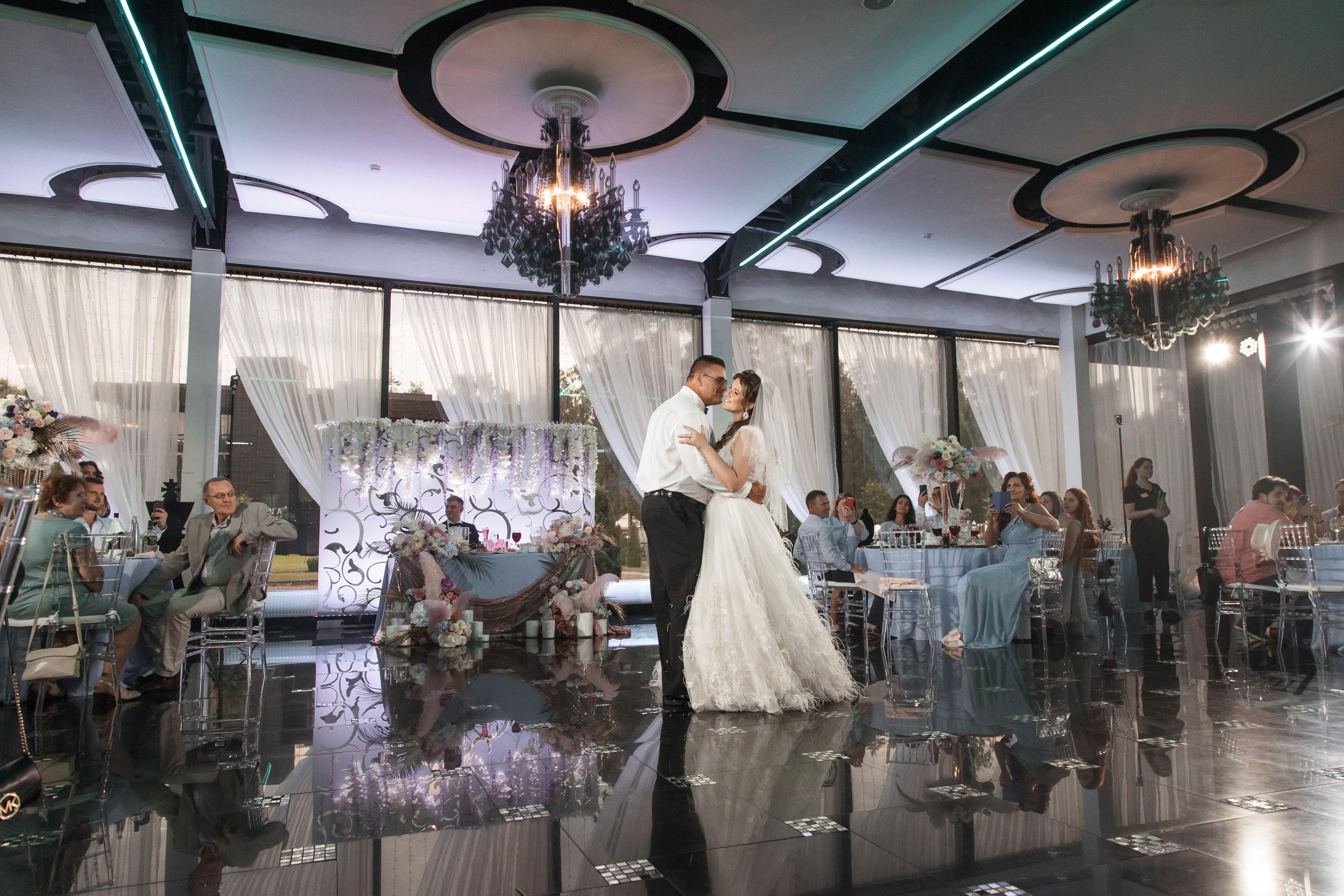 Тимур и Екатерина, Мона-Хотел. Свадебный и репортажный фотограф (Москва, Королев и другие)